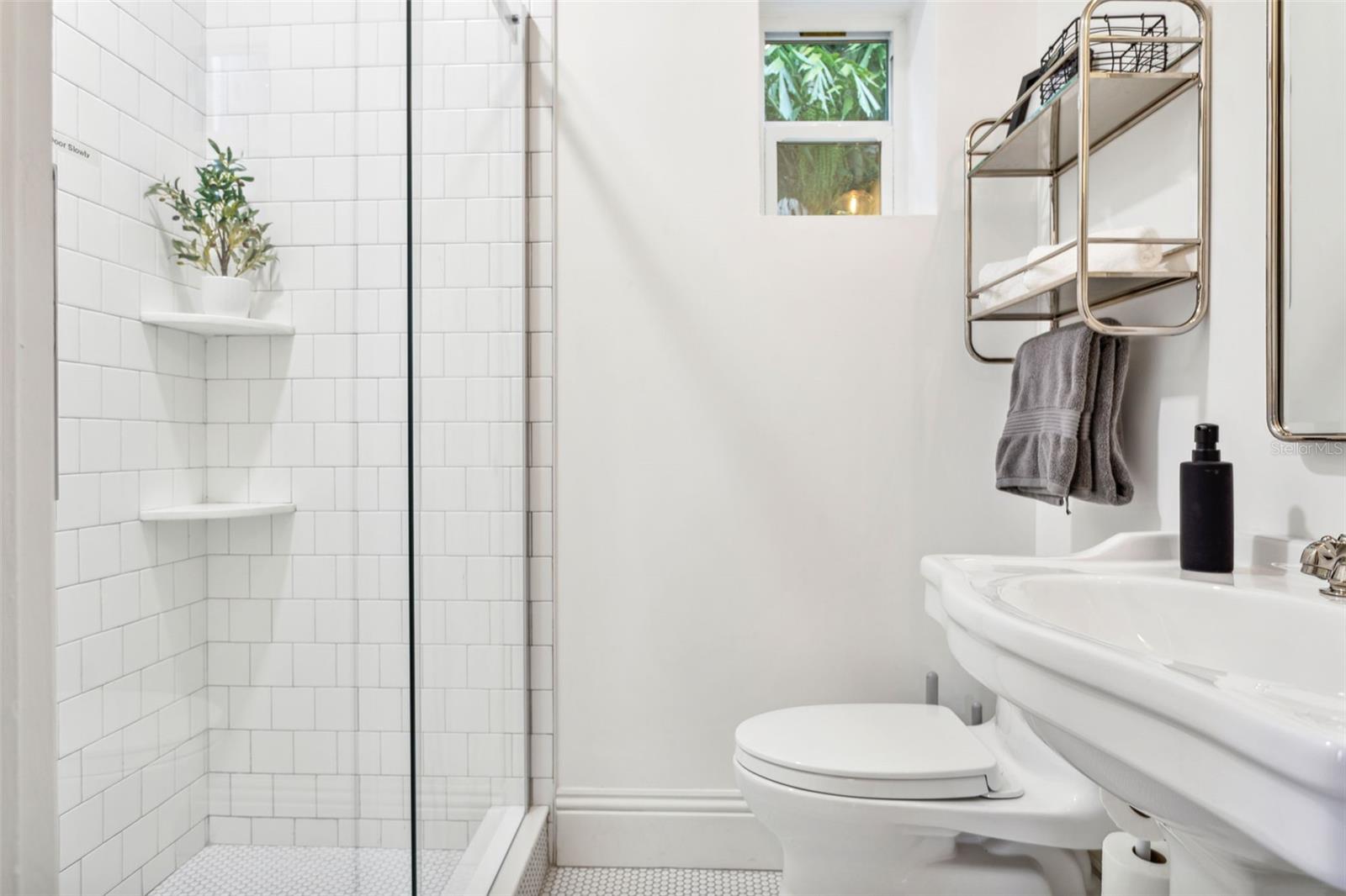 Image 46 of 50 For 54 Aegean Avenue