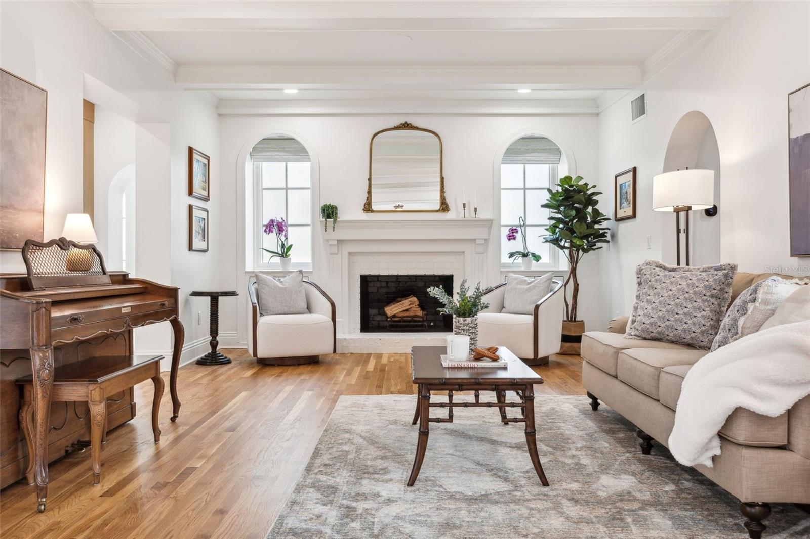 Image 9 of 50 For 54 Aegean Avenue