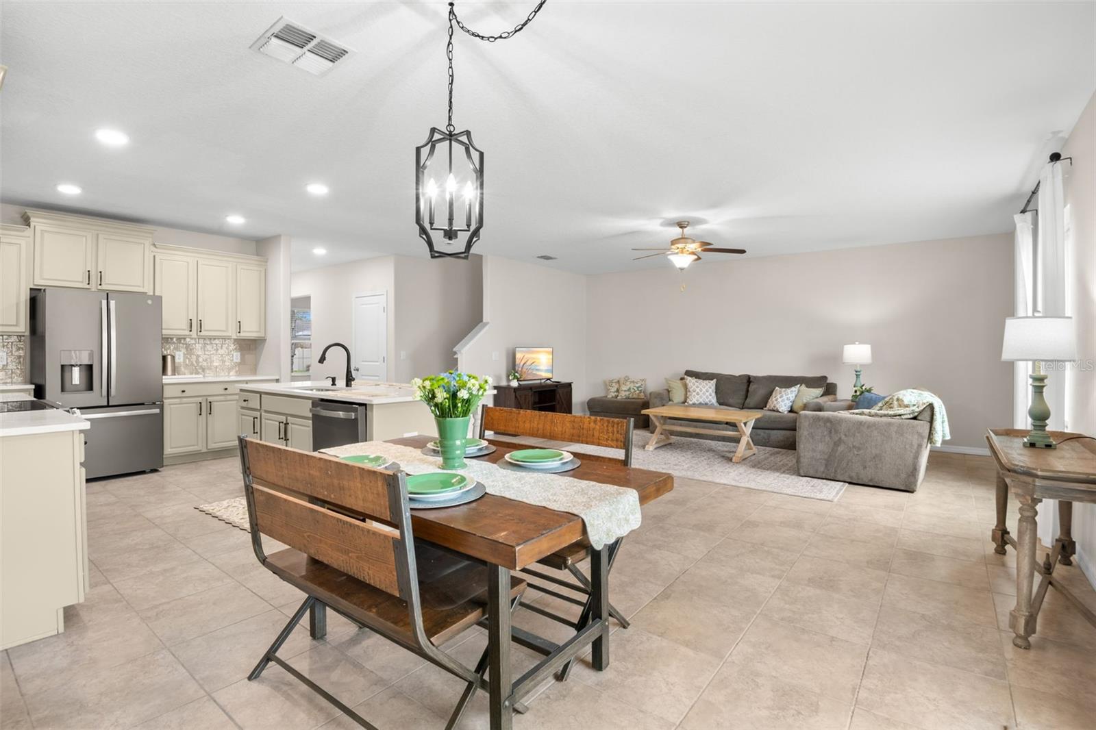 Image 10 of 49 For 6708 Hazelnut Spice Drive