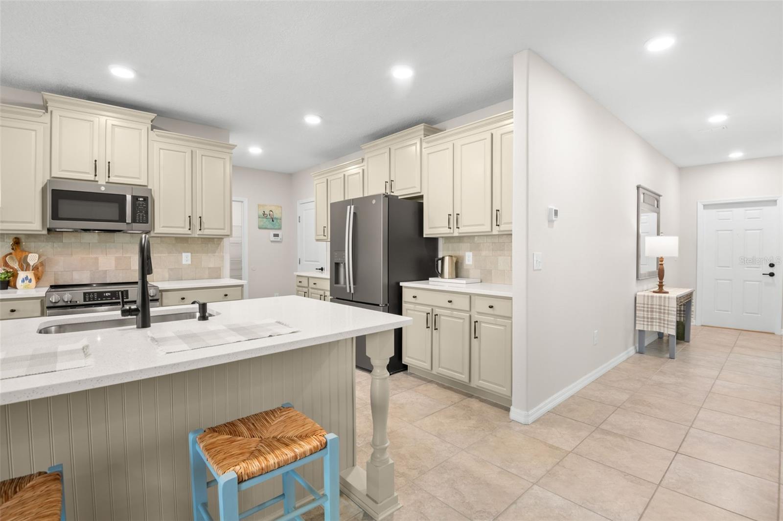 Image 15 of 49 For 6708 Hazelnut Spice Drive