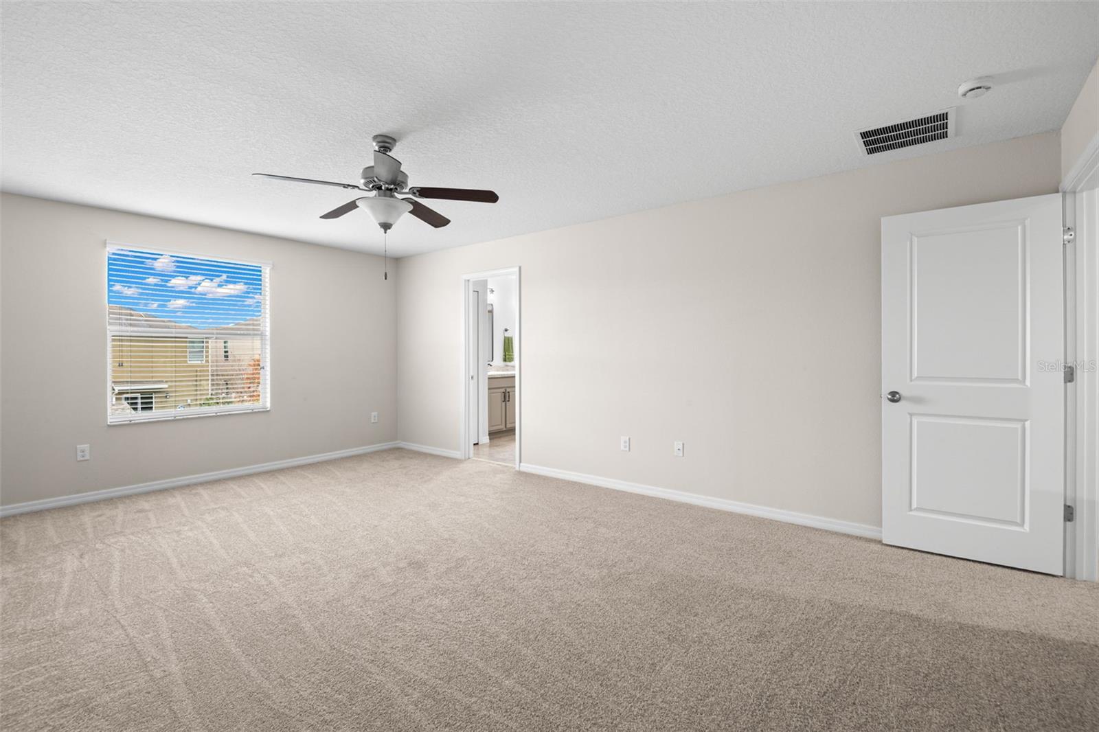 Image 19 of 49 For 6708 Hazelnut Spice Drive