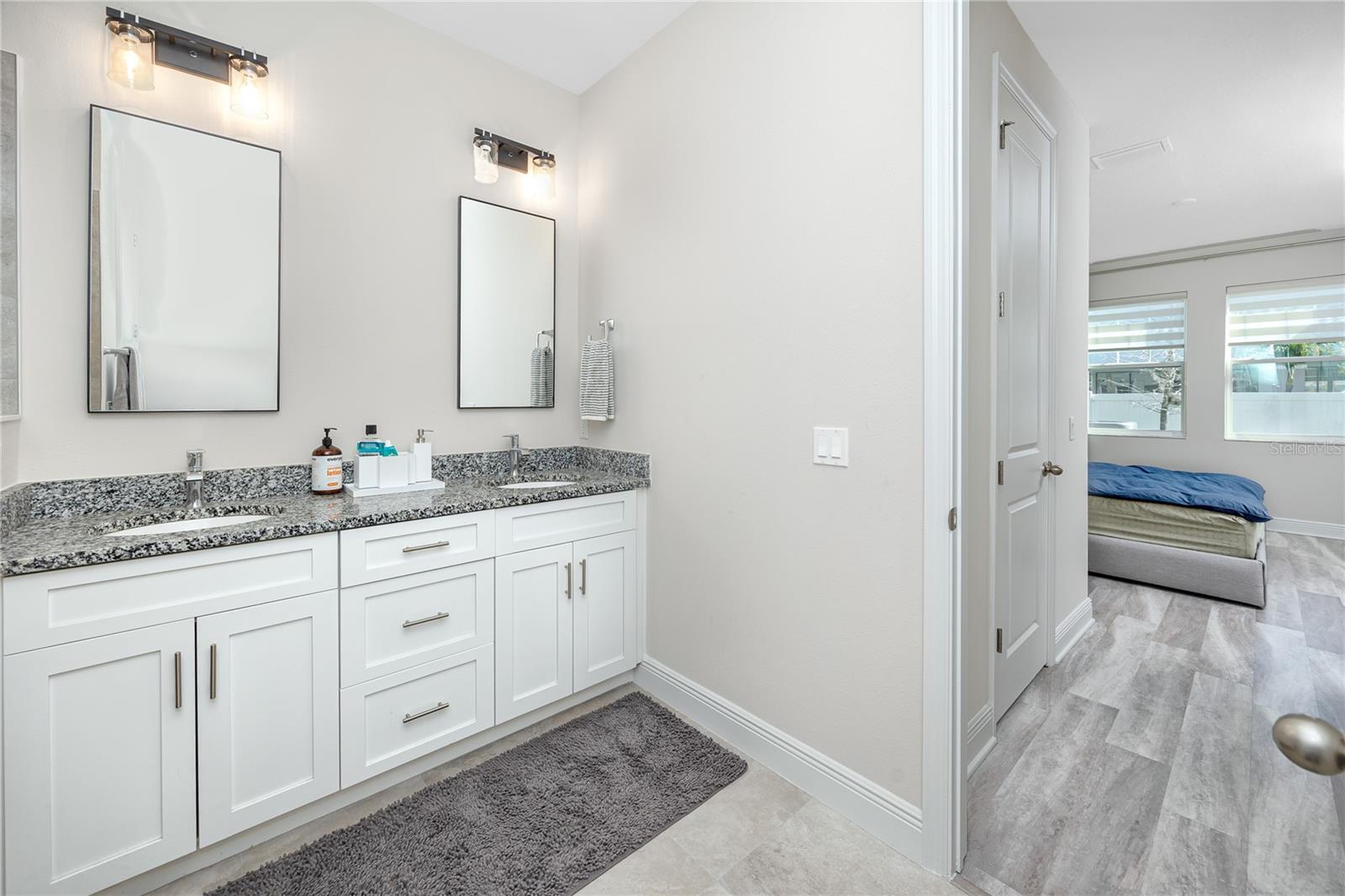 Image 21 of 40 For 1527 Caldera Court