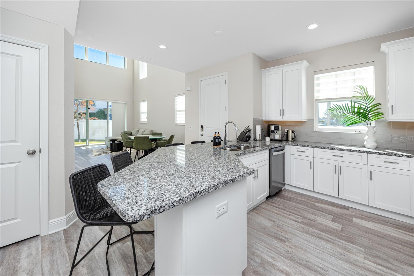 Image 8 of 40 For 1527 Caldera Court