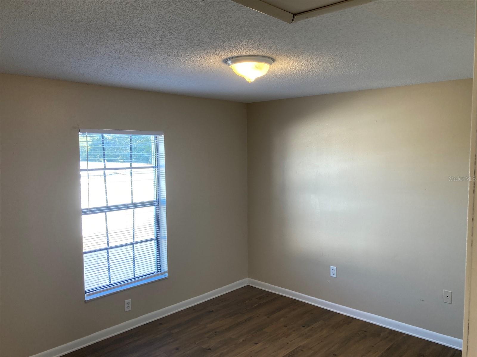 Image 9 of 14 For 5103 Clarice Court 3d