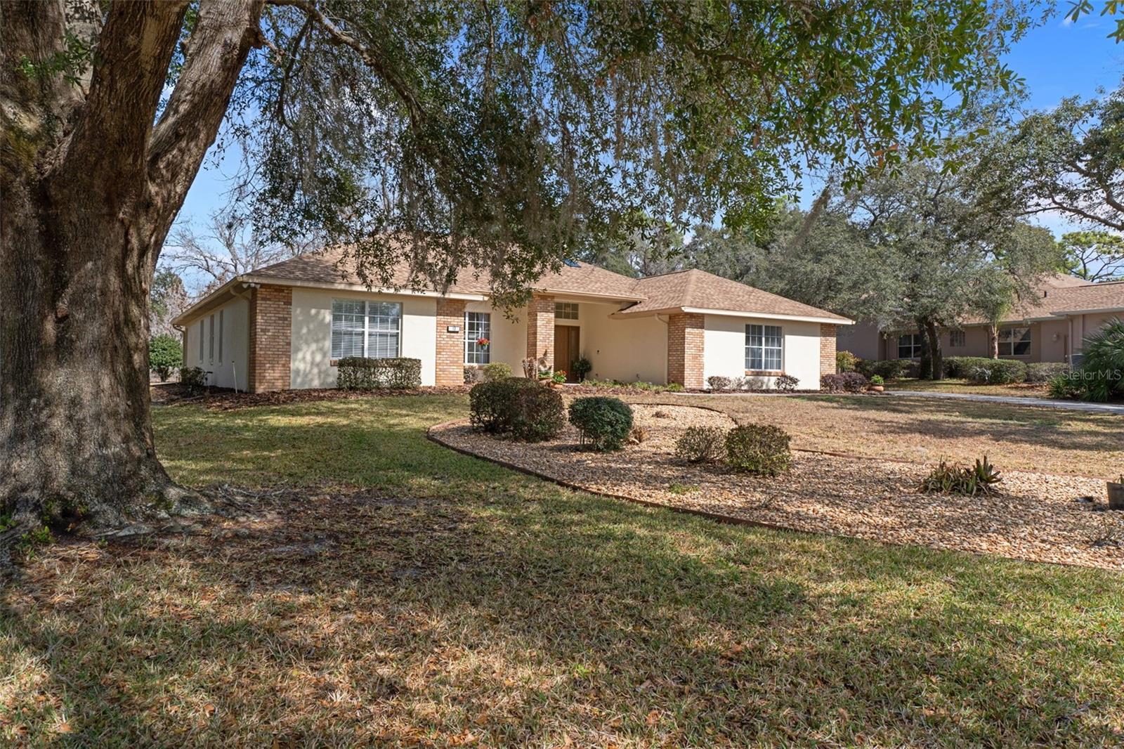 Image 3 of 59 For 13 Enclave Point S