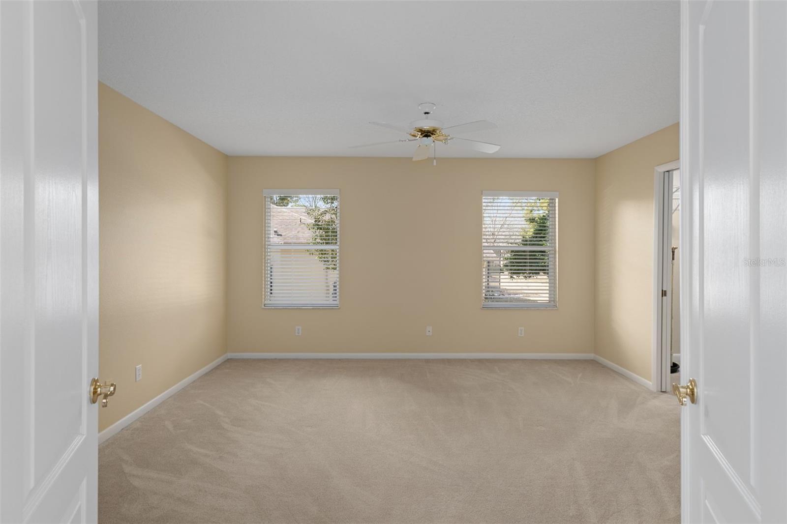 Image 35 of 59 For 13 Enclave Point S