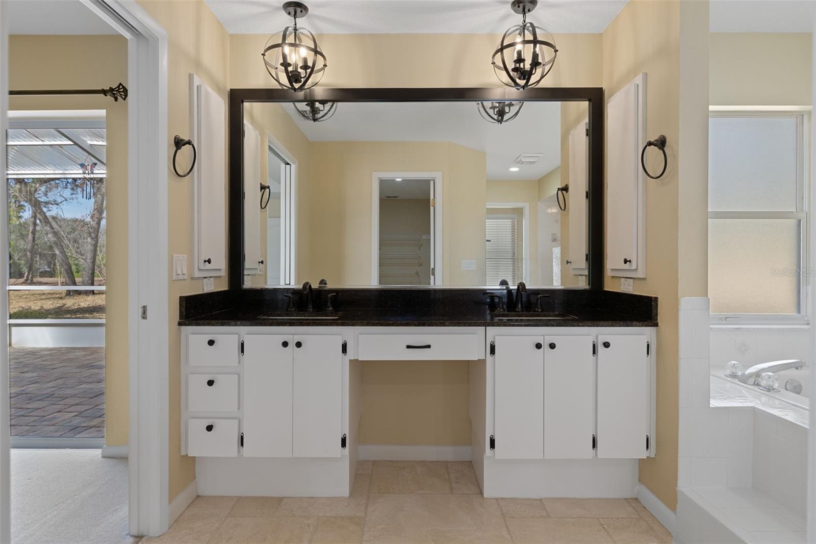 Image 47 of 59 For 13 Enclave Point S