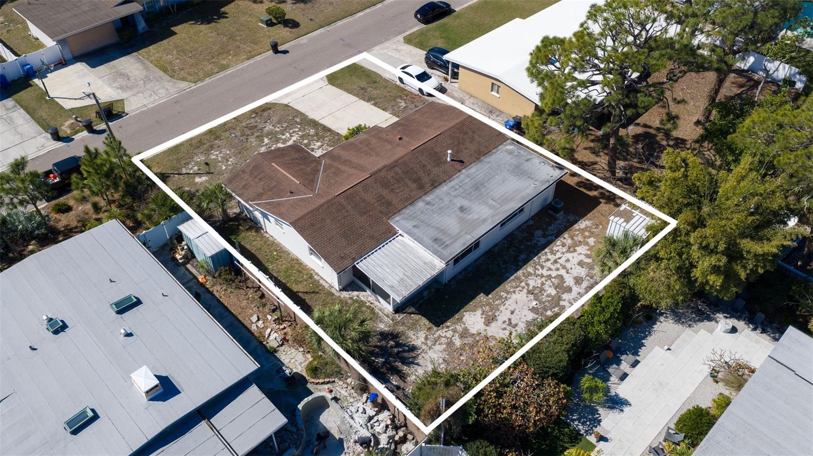 Image 2 of 39 For 1013 55th Terrace S