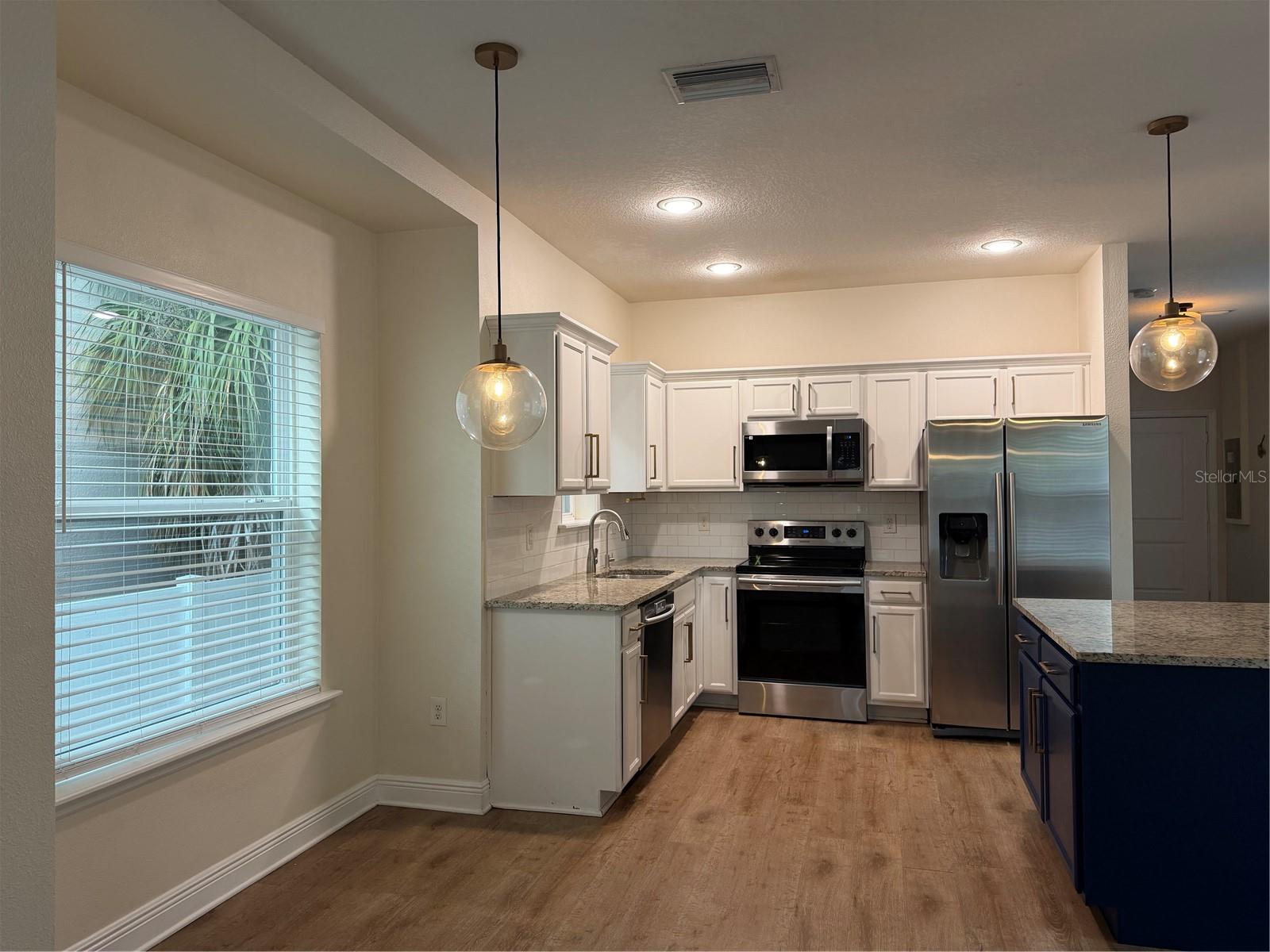 Image 5 of 22 For 1736 Walnut Street