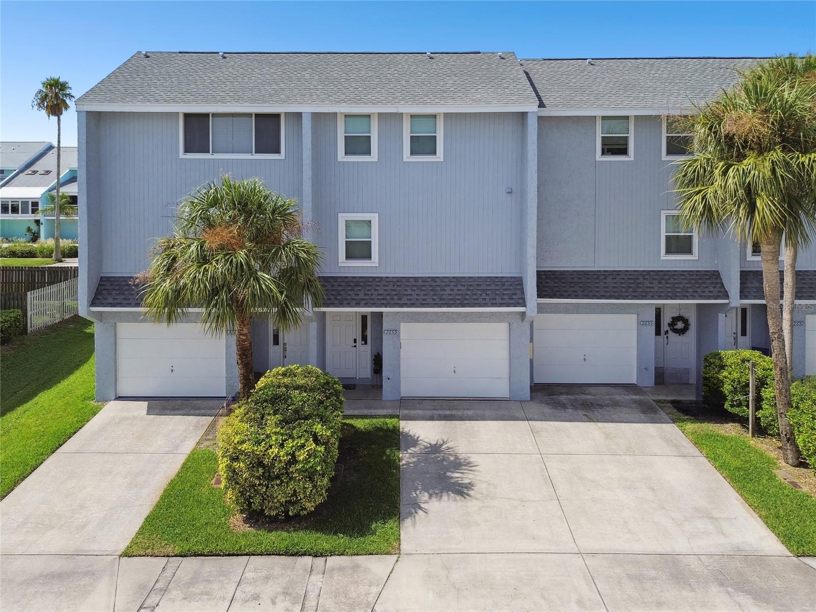 Image 37 of 51 For 2659 St Josephs Drive W 108