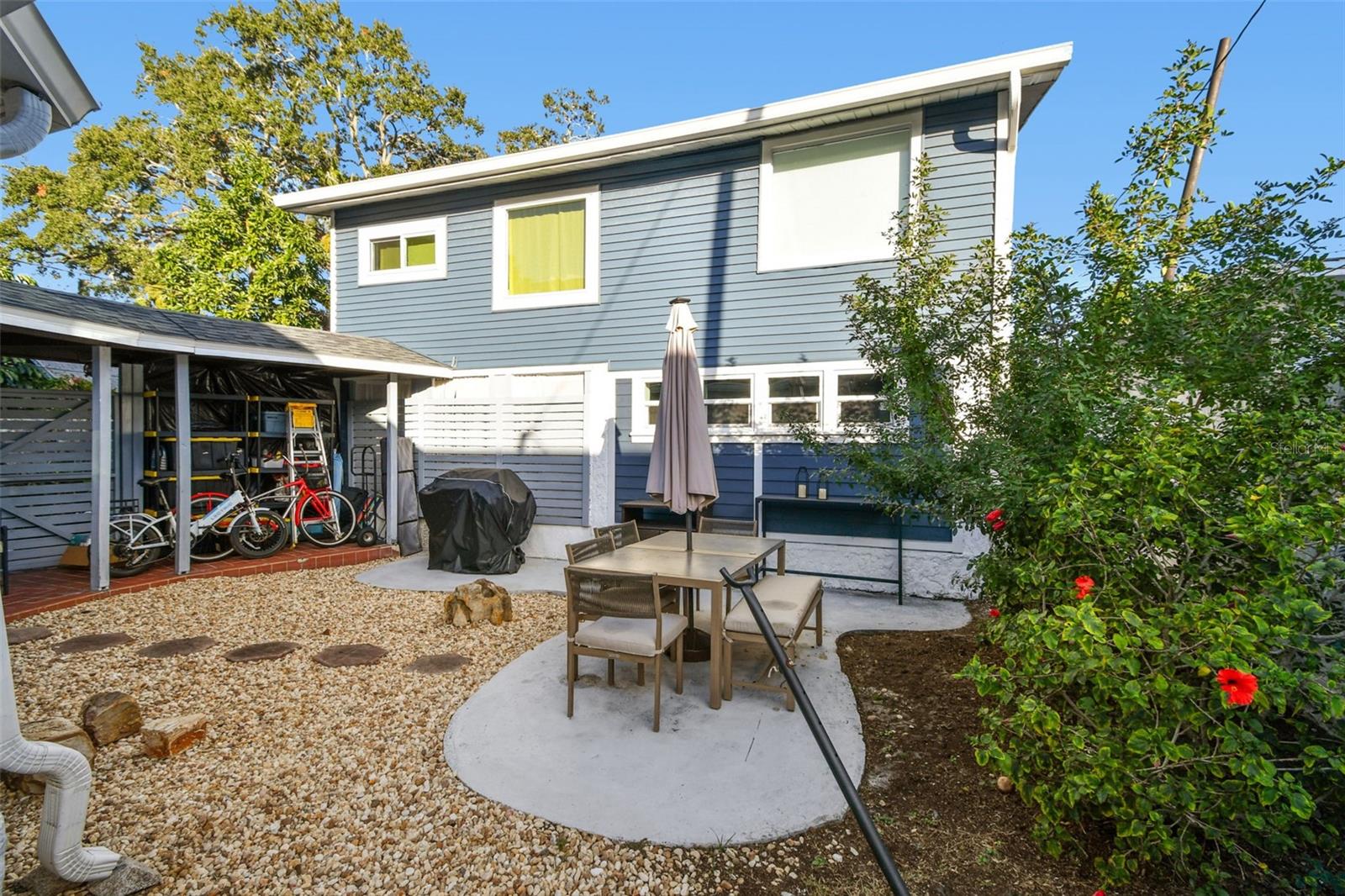 Image 45 of 77 For 945 11th Street N