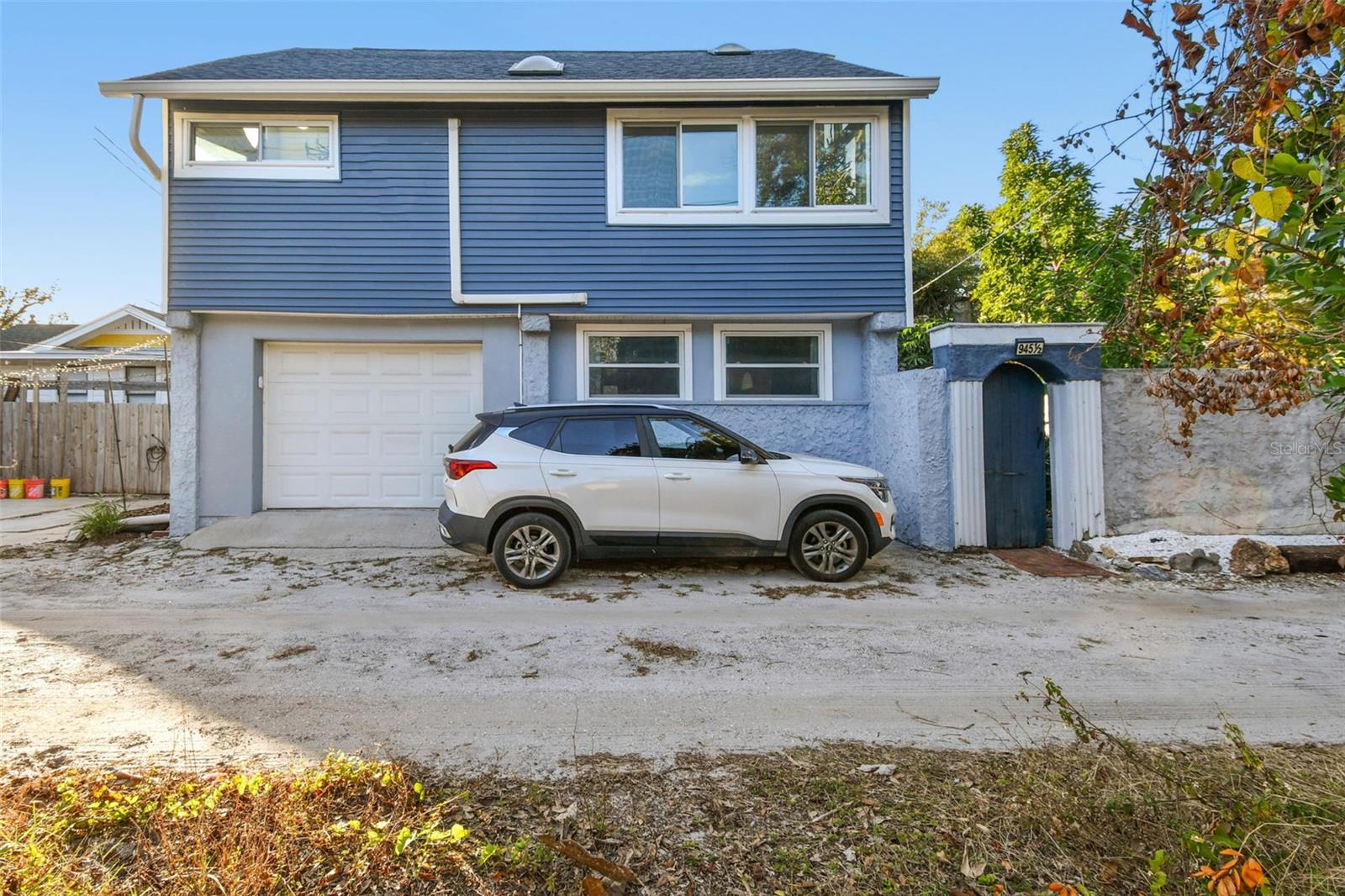 Image 50 of 77 For 945 11th Street N