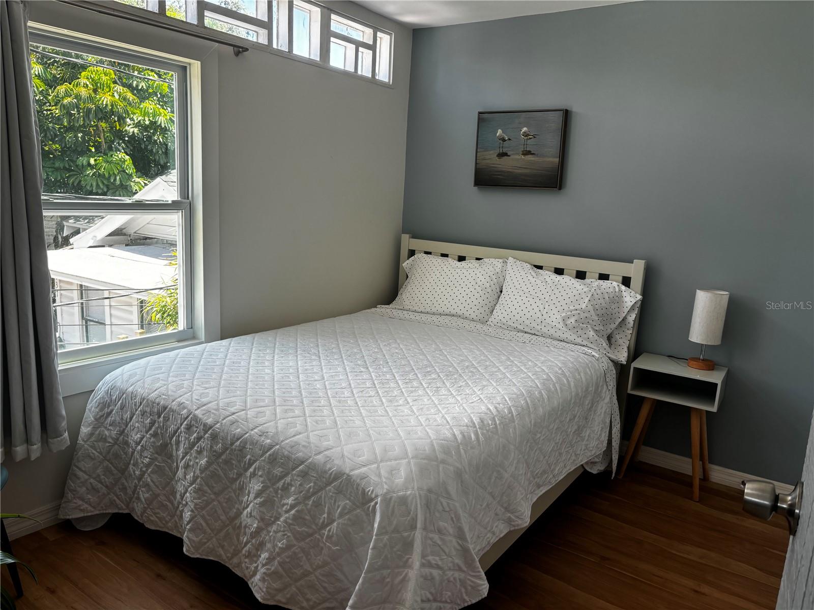 Image 63 of 77 For 945 11th Street N