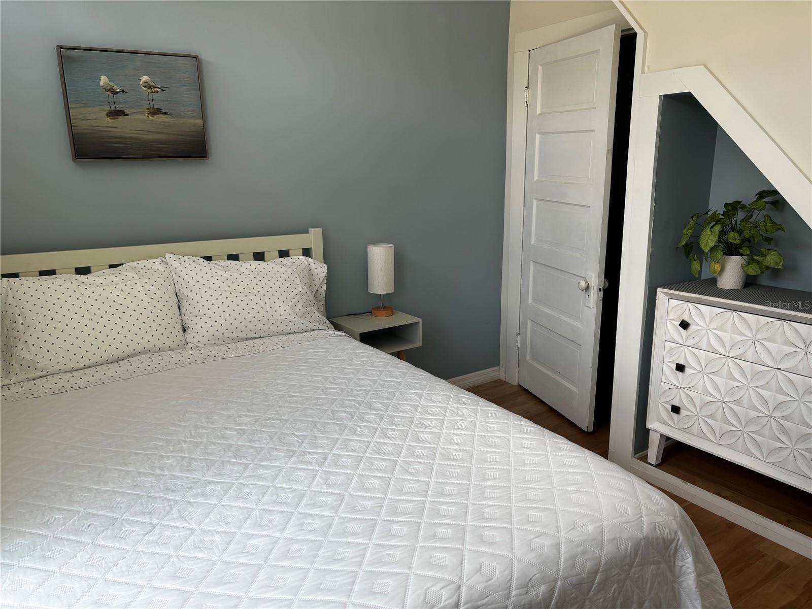 Image 65 of 77 For 945 11th Street N