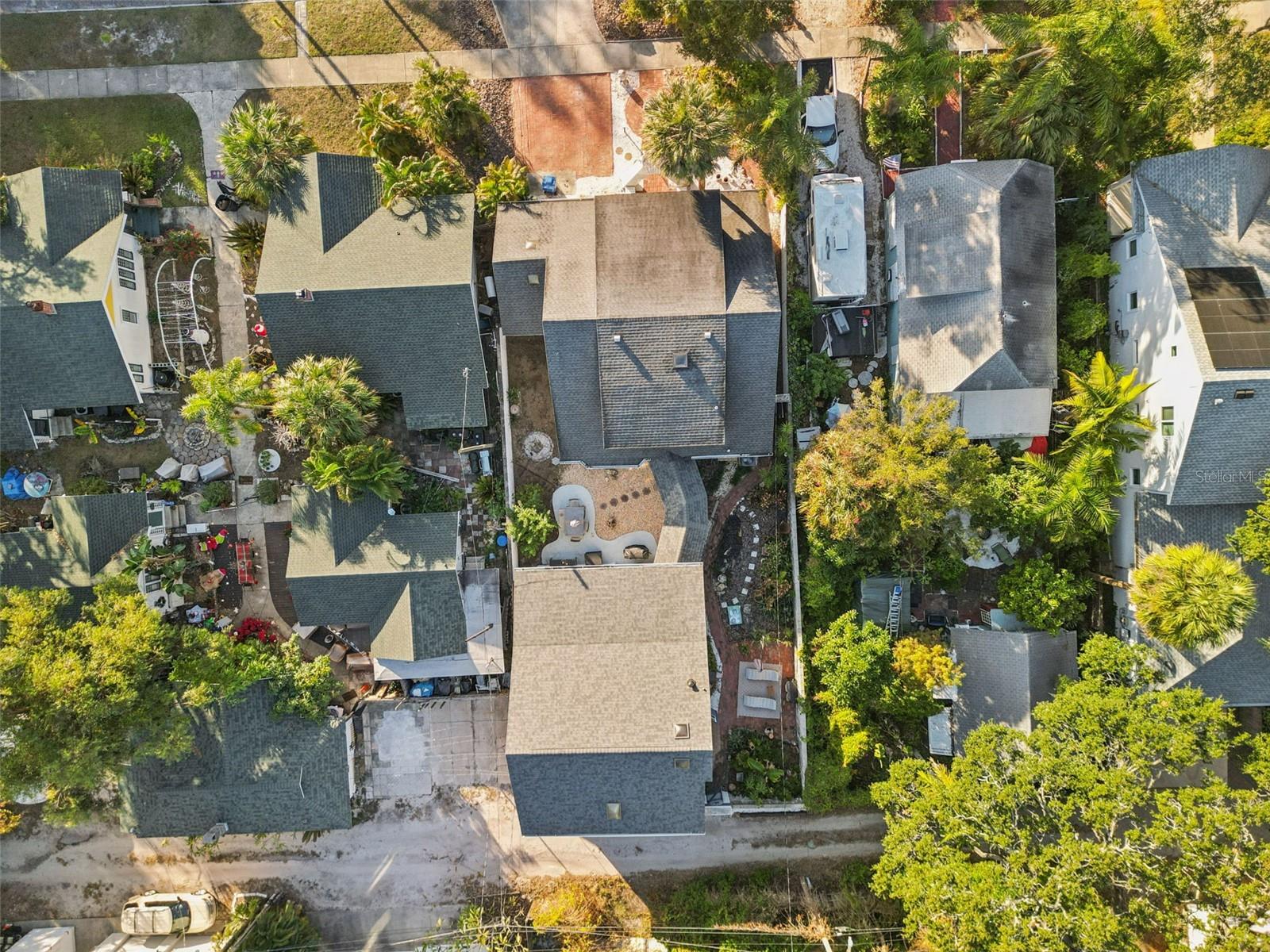 Image 72 of 77 For 945 11th Street N