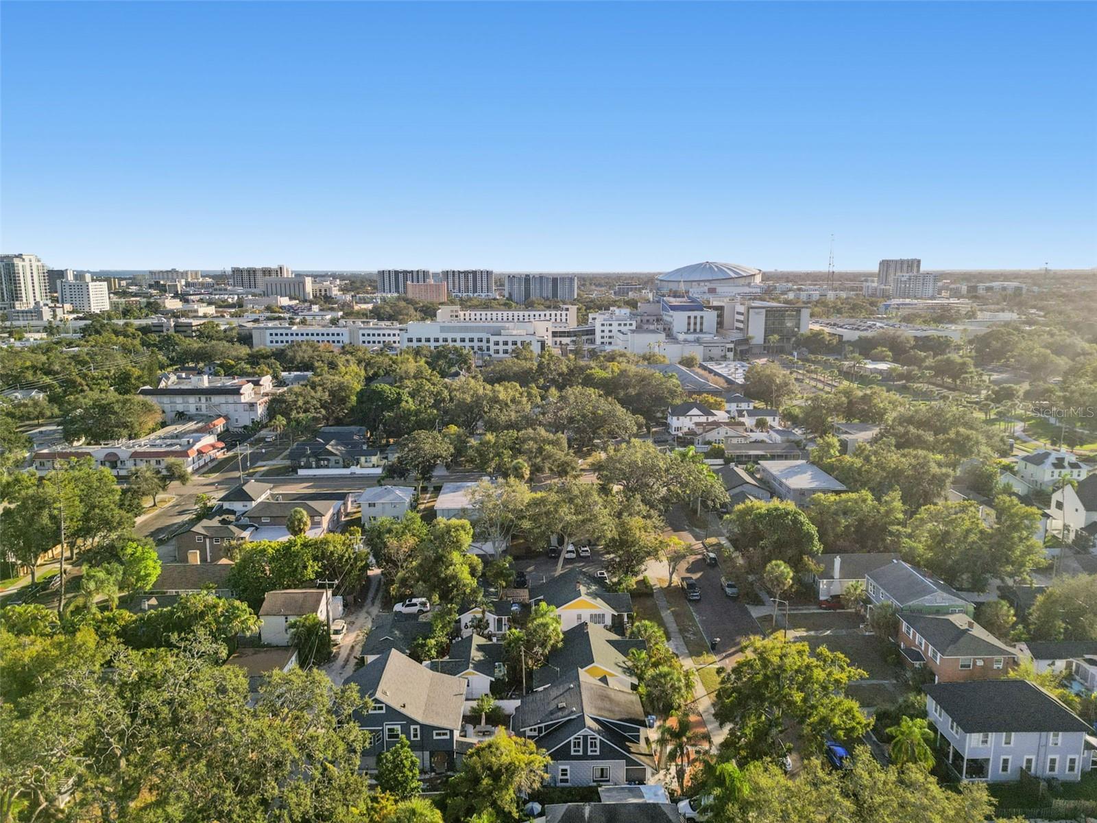 Image 75 of 77 For 945 11th Street N