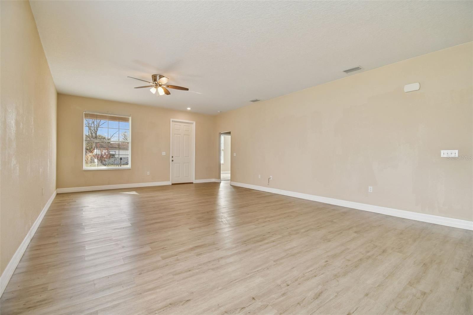 Image 13 of 19 For 614 Arapahoe Avenue