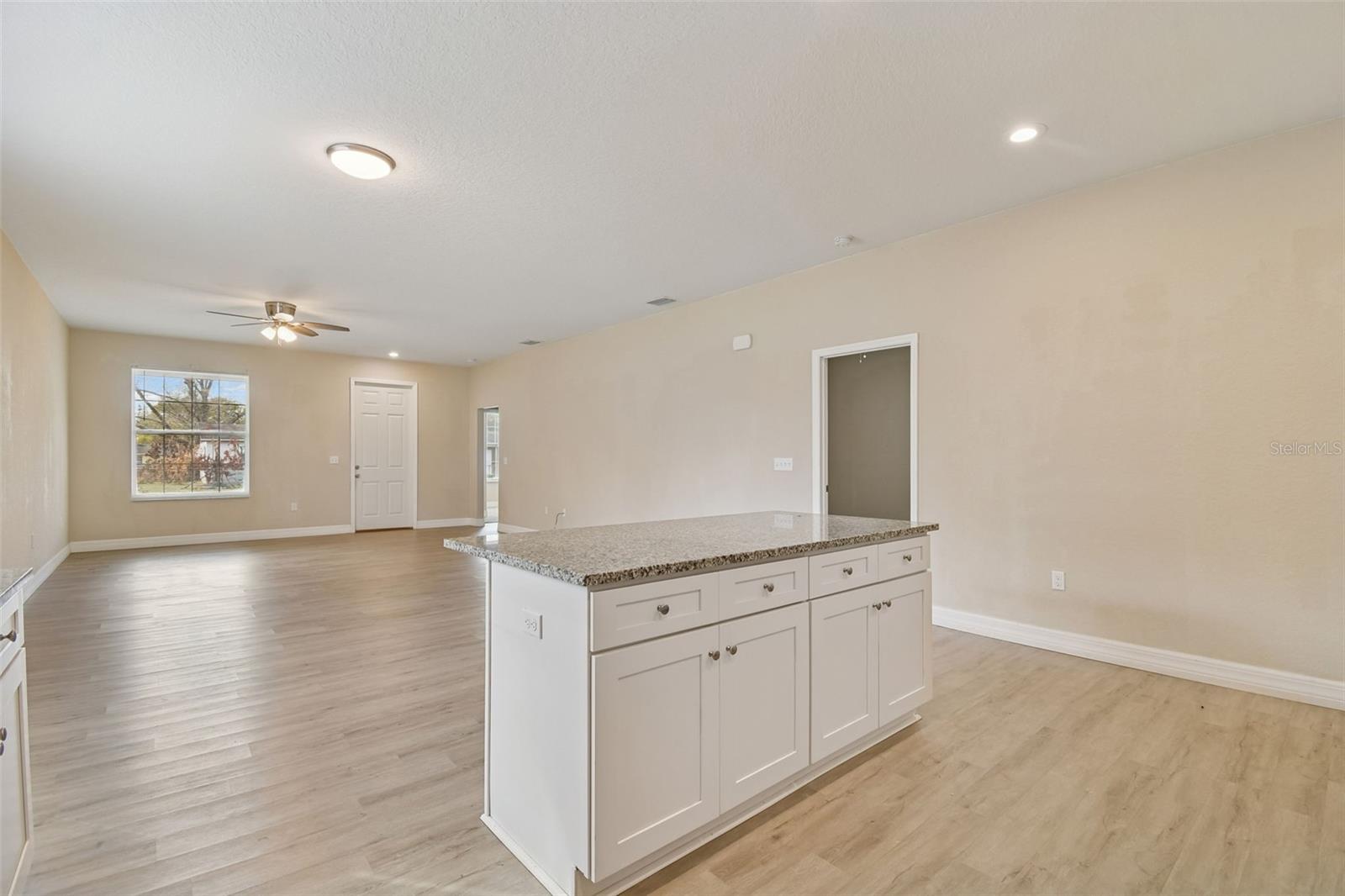 Image 7 of 19 For 614 Arapahoe Avenue