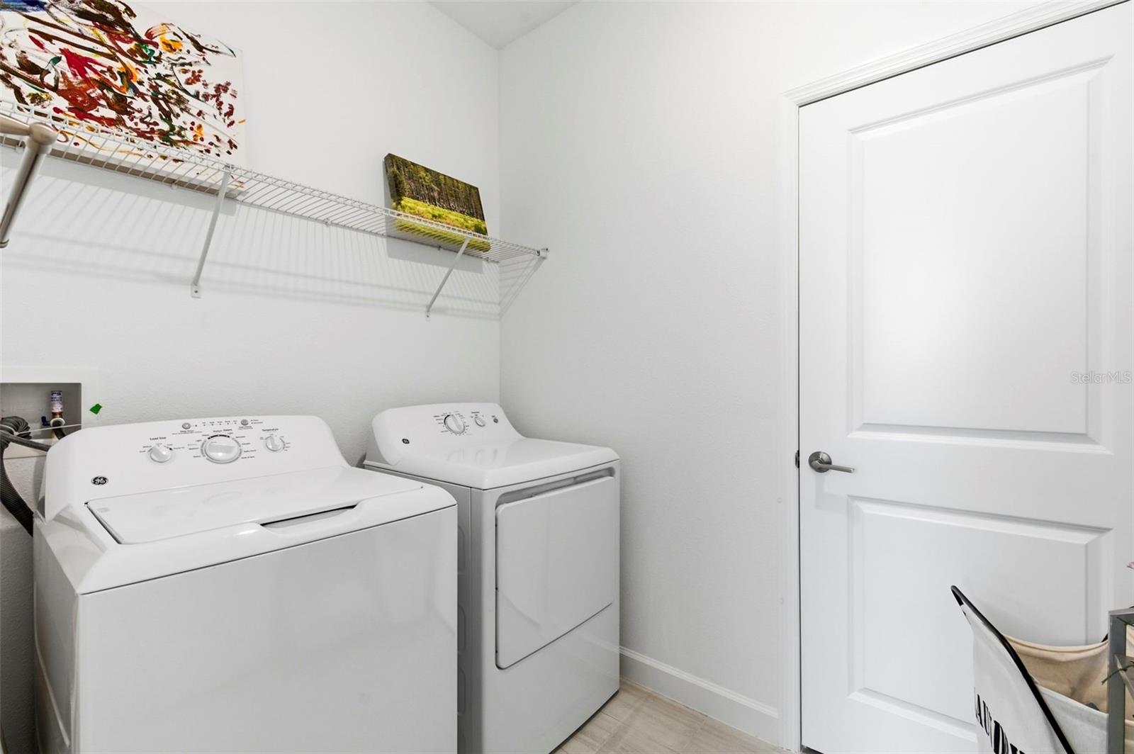 Image 13 of 65 For 10499 Gable Dig Loop