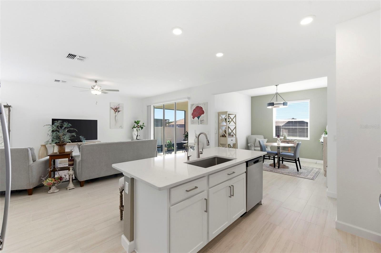 Image 16 of 65 For 10499 Gable Dig Loop