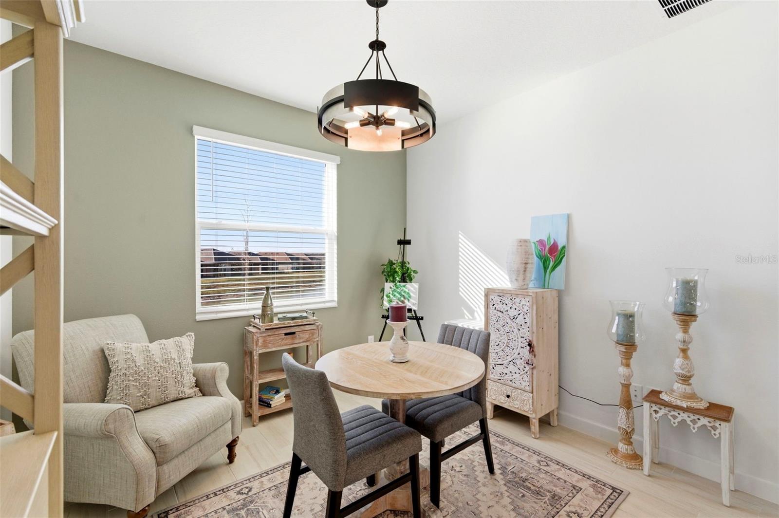 Image 18 of 65 For 10499 Gable Dig Loop