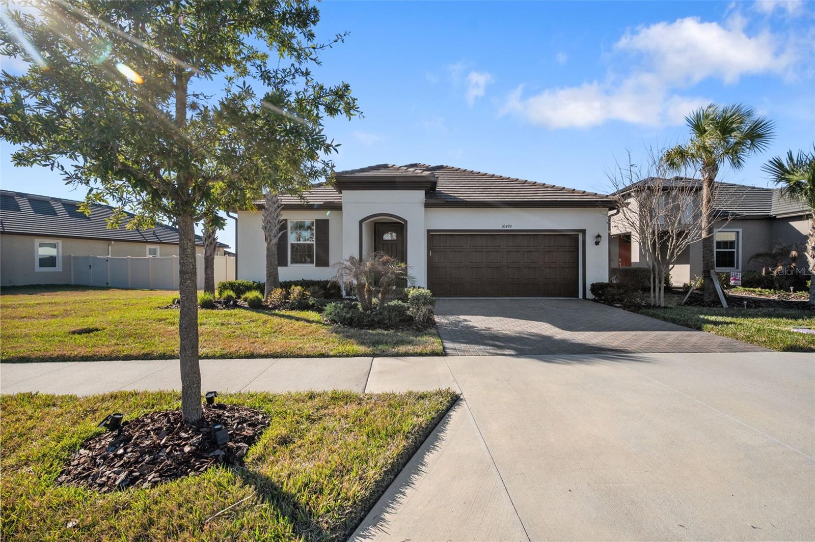 Image 2 of 65 For 10499 Gable Dig Loop