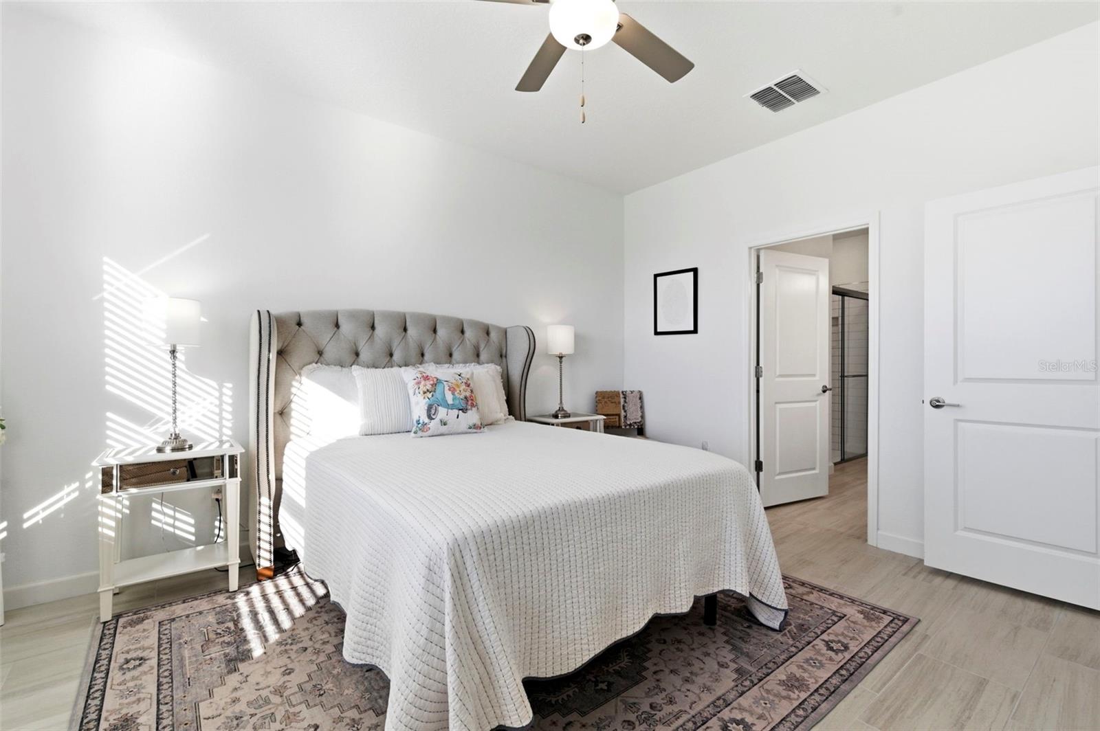 Image 22 of 65 For 10499 Gable Dig Loop