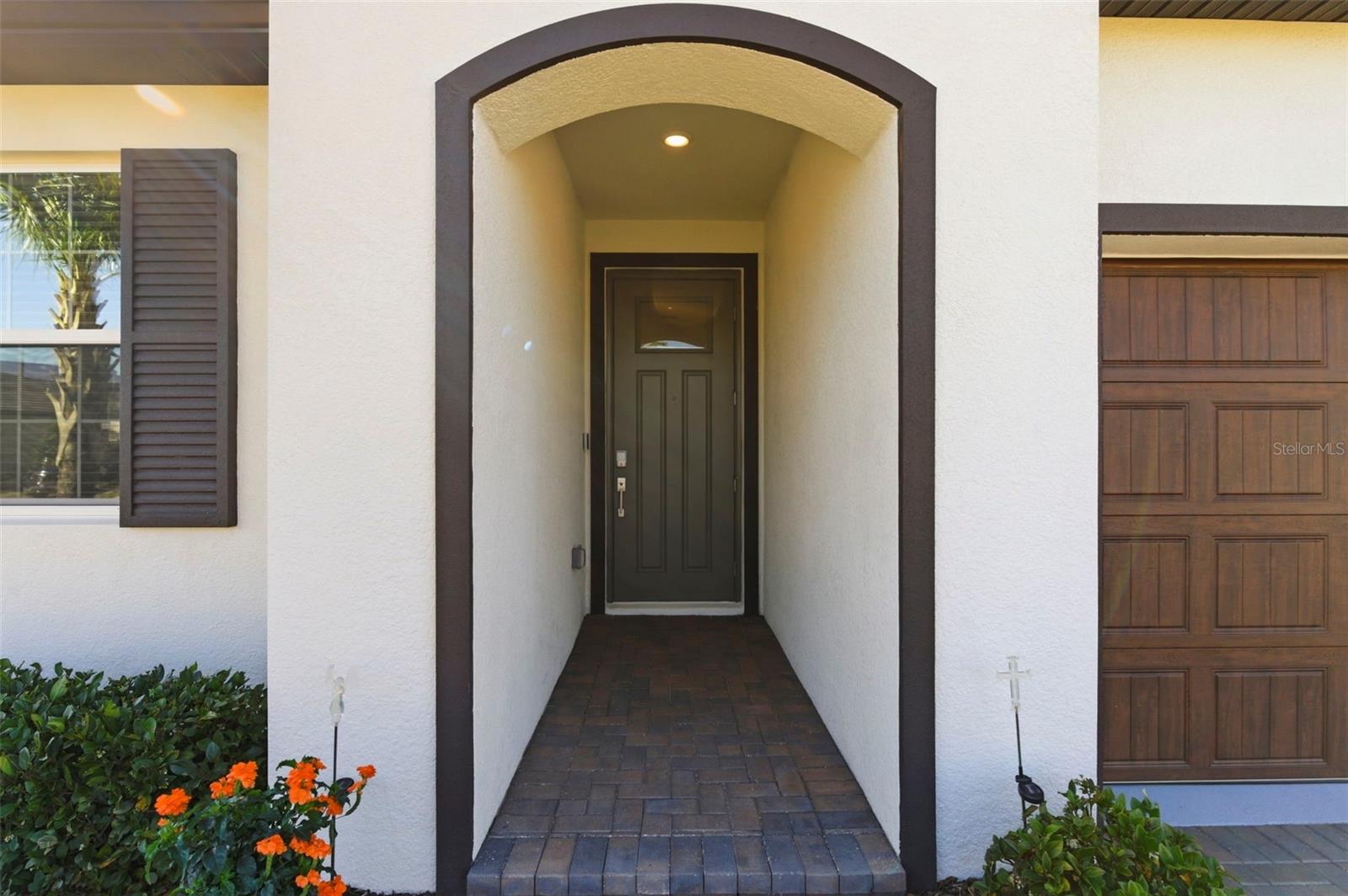 Image 4 of 65 For 10499 Gable Dig Loop