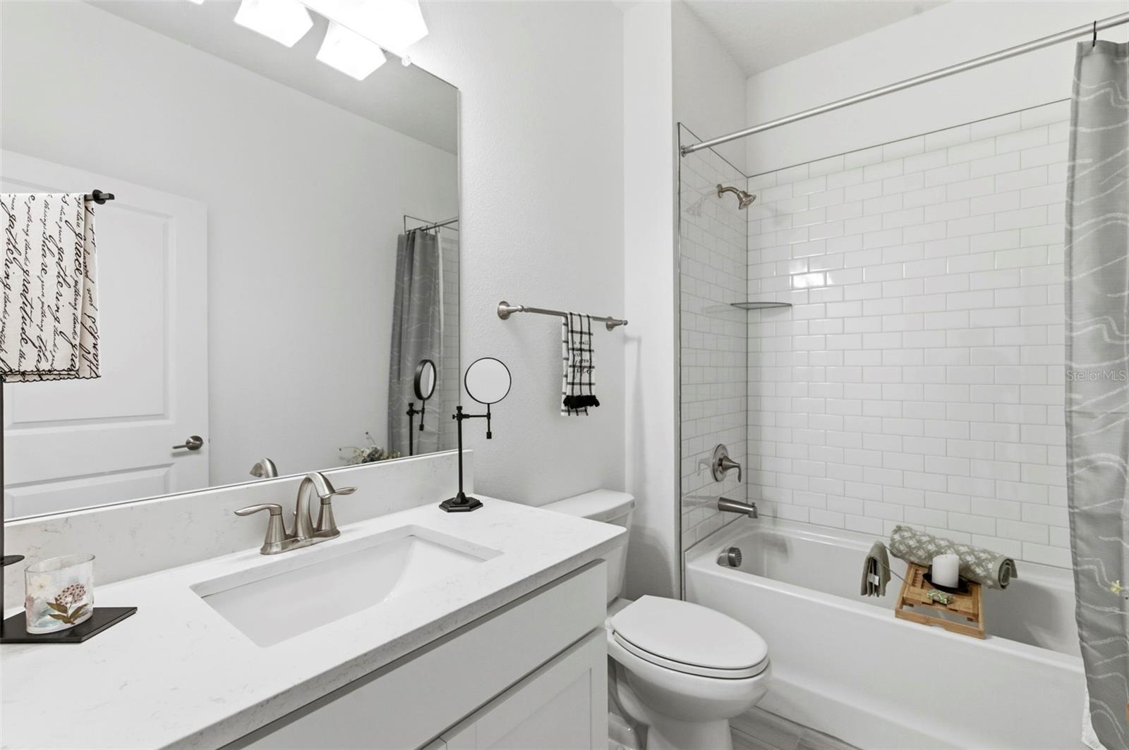 Image 8 of 65 For 10499 Gable Dig Loop