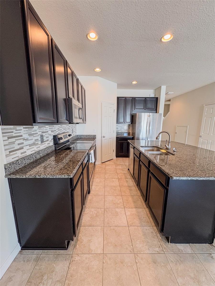 Image 10 of 35 For 7079 Woodchase Glen Drive