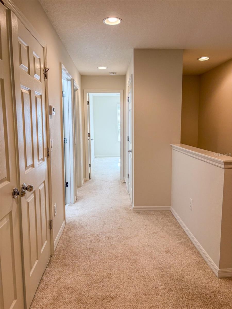 Image 18 of 35 For 7079 Woodchase Glen Drive