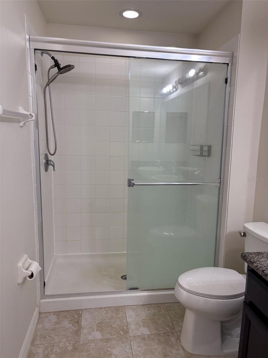 Image 23 of 35 For 7079 Woodchase Glen Drive