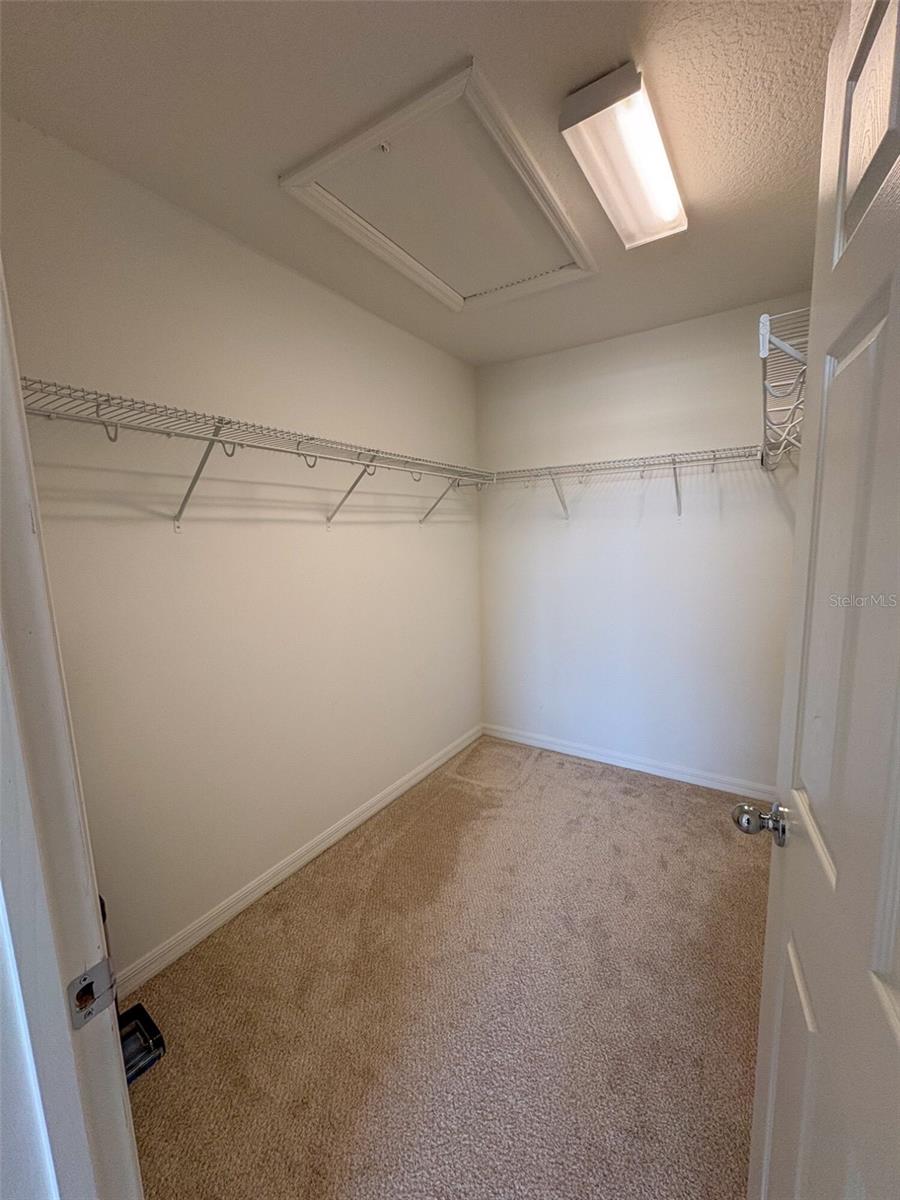 Image 25 of 35 For 7079 Woodchase Glen Drive