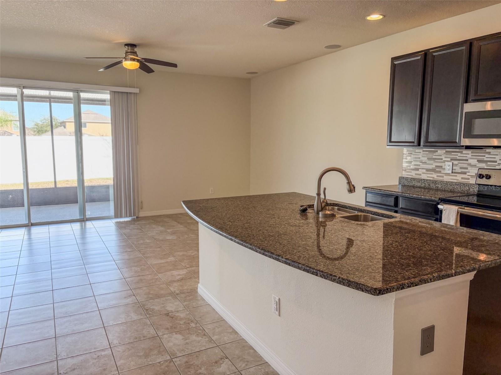 Image 6 of 35 For 7079 Woodchase Glen Drive