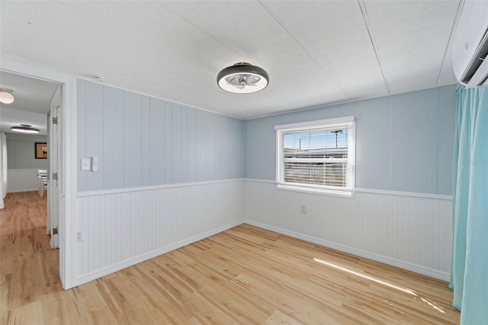 Image 15 of 42 For 10913 Liberty Drive