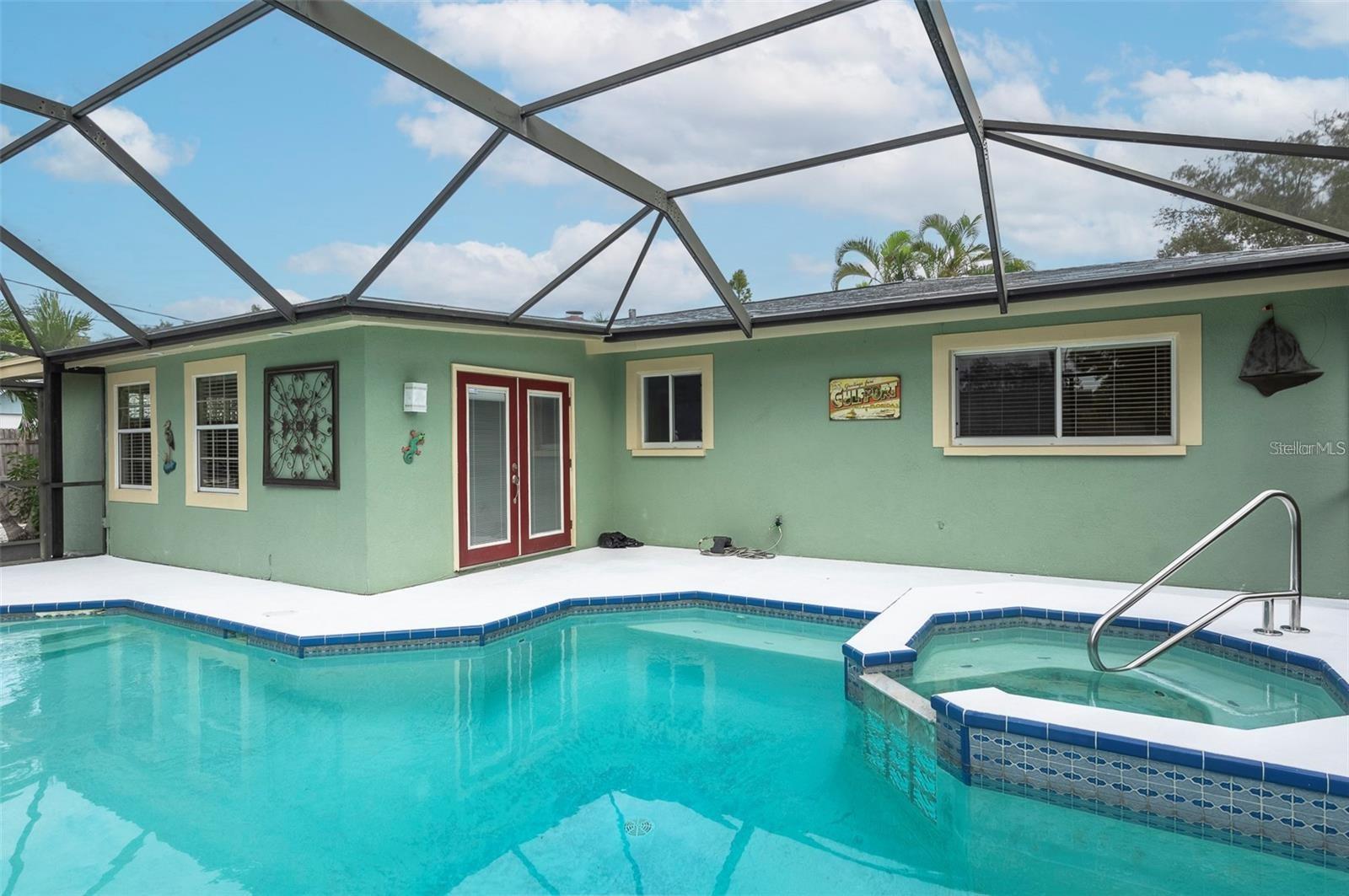 Image 10 of 49 For 2807 45th Street S