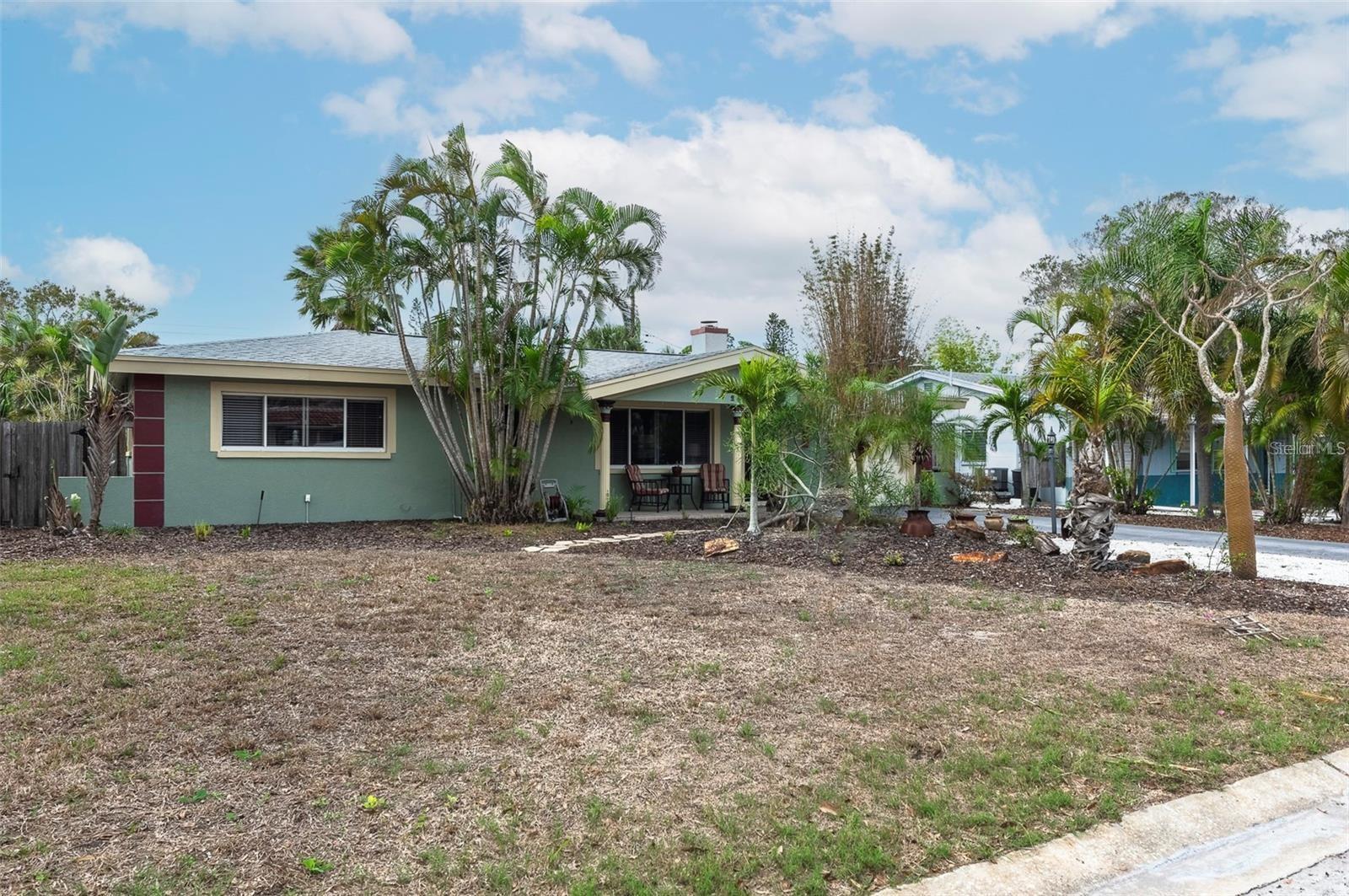 Image 4 of 49 For 2807 45th Street S