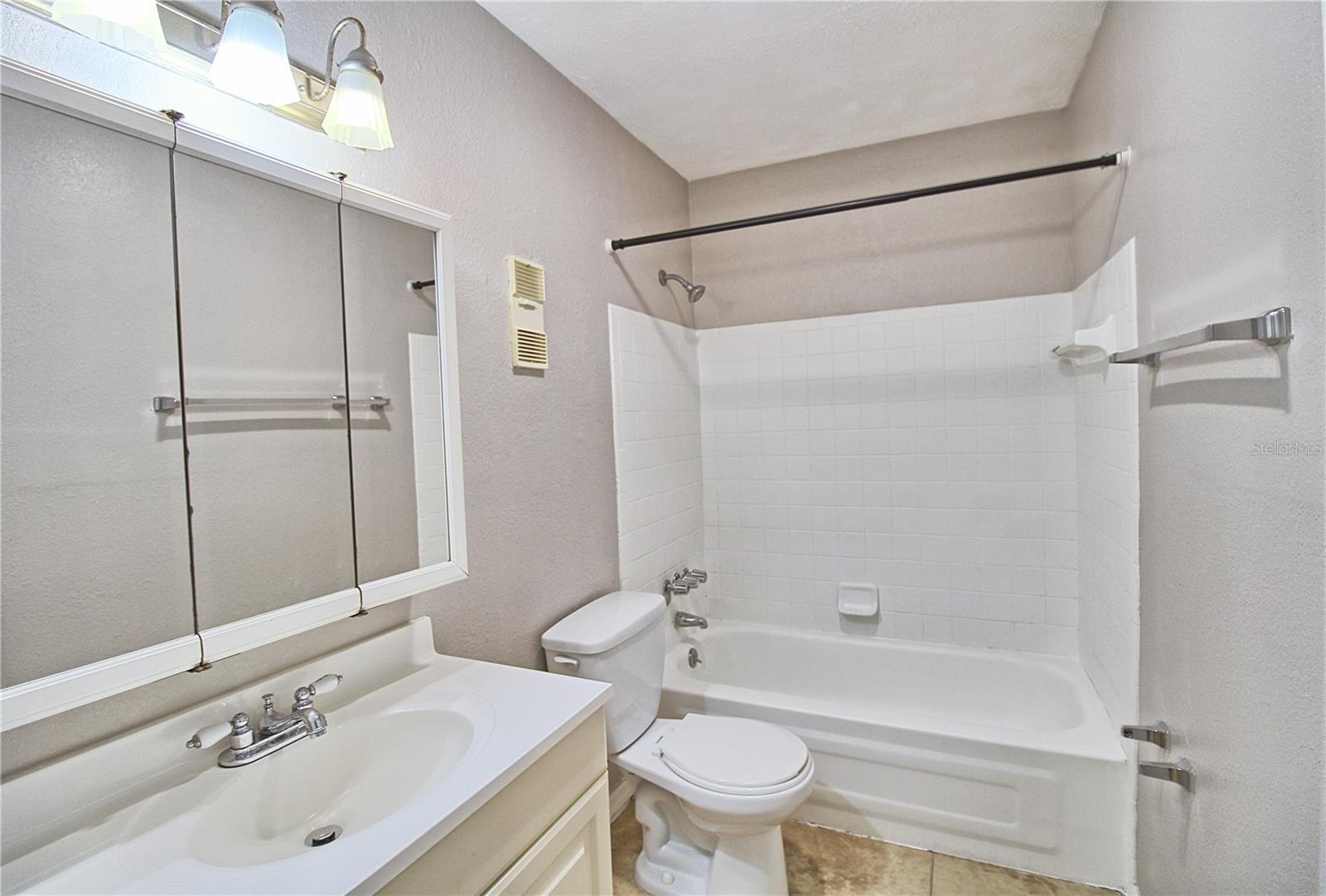 Image 10 of 27 For 13760 Orange Sunset Drive 201