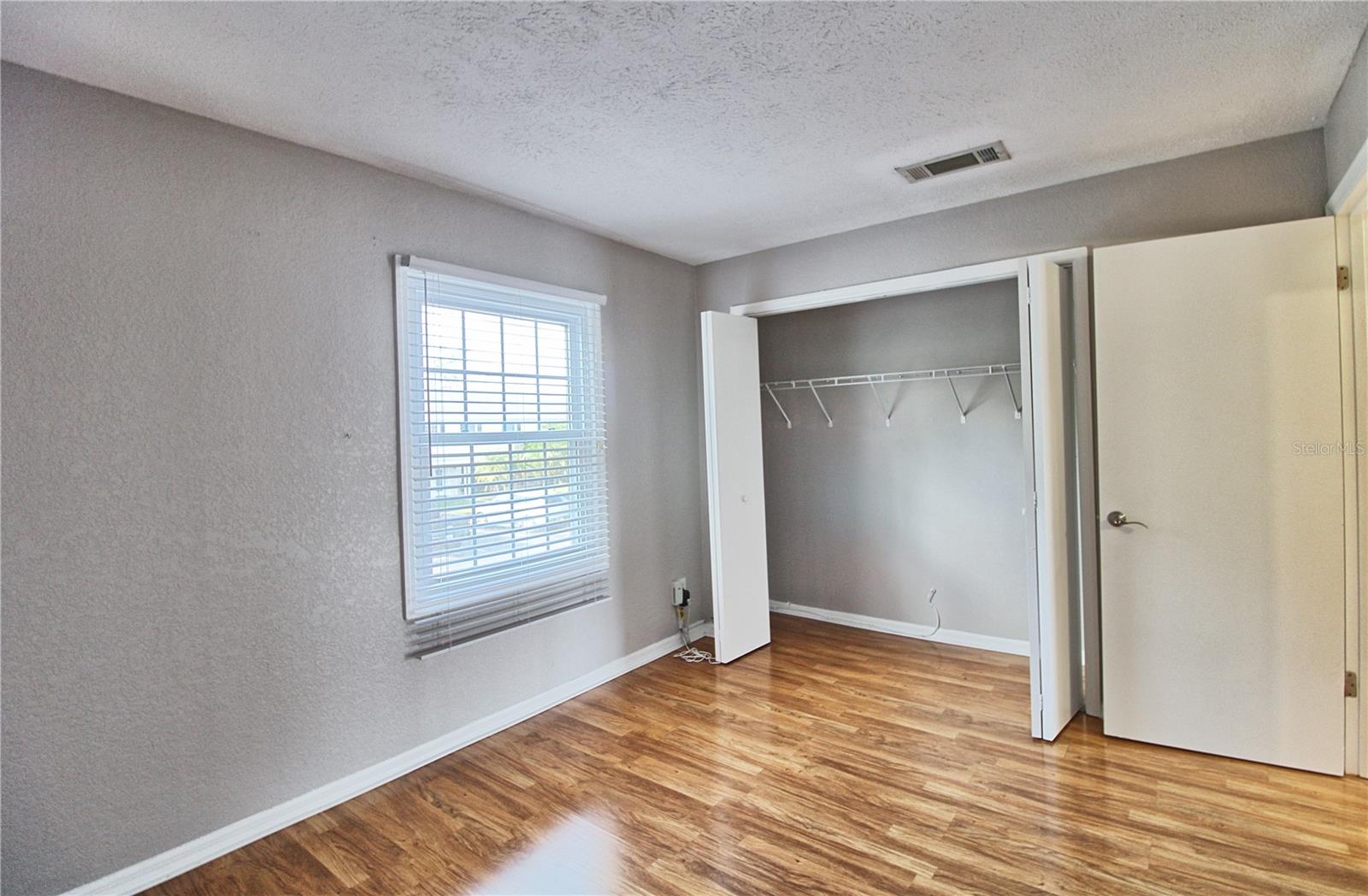 Image 12 of 27 For 13760 Orange Sunset Drive 201