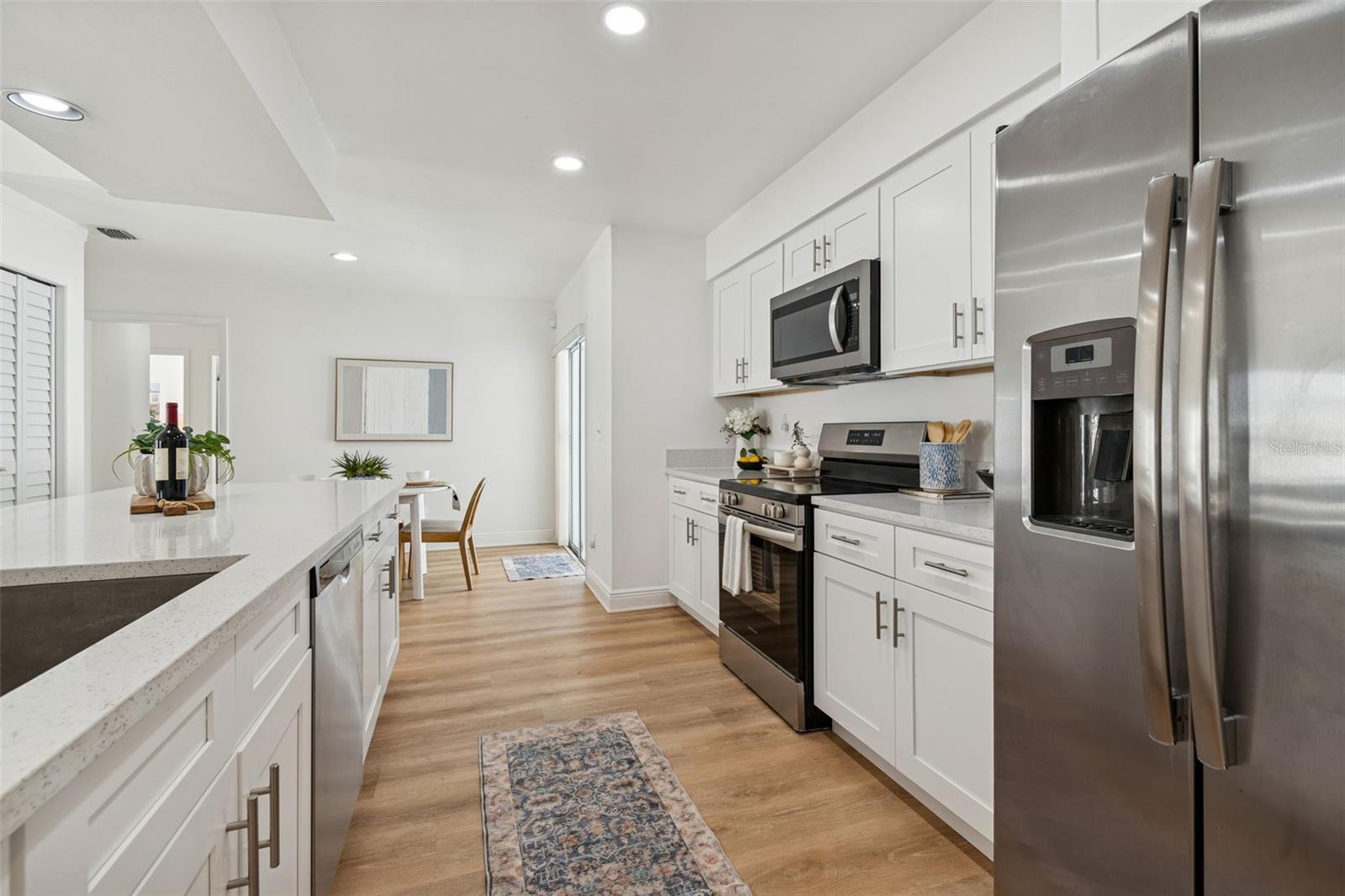 Image 17 of 57 For 15830 Glenarn Drive