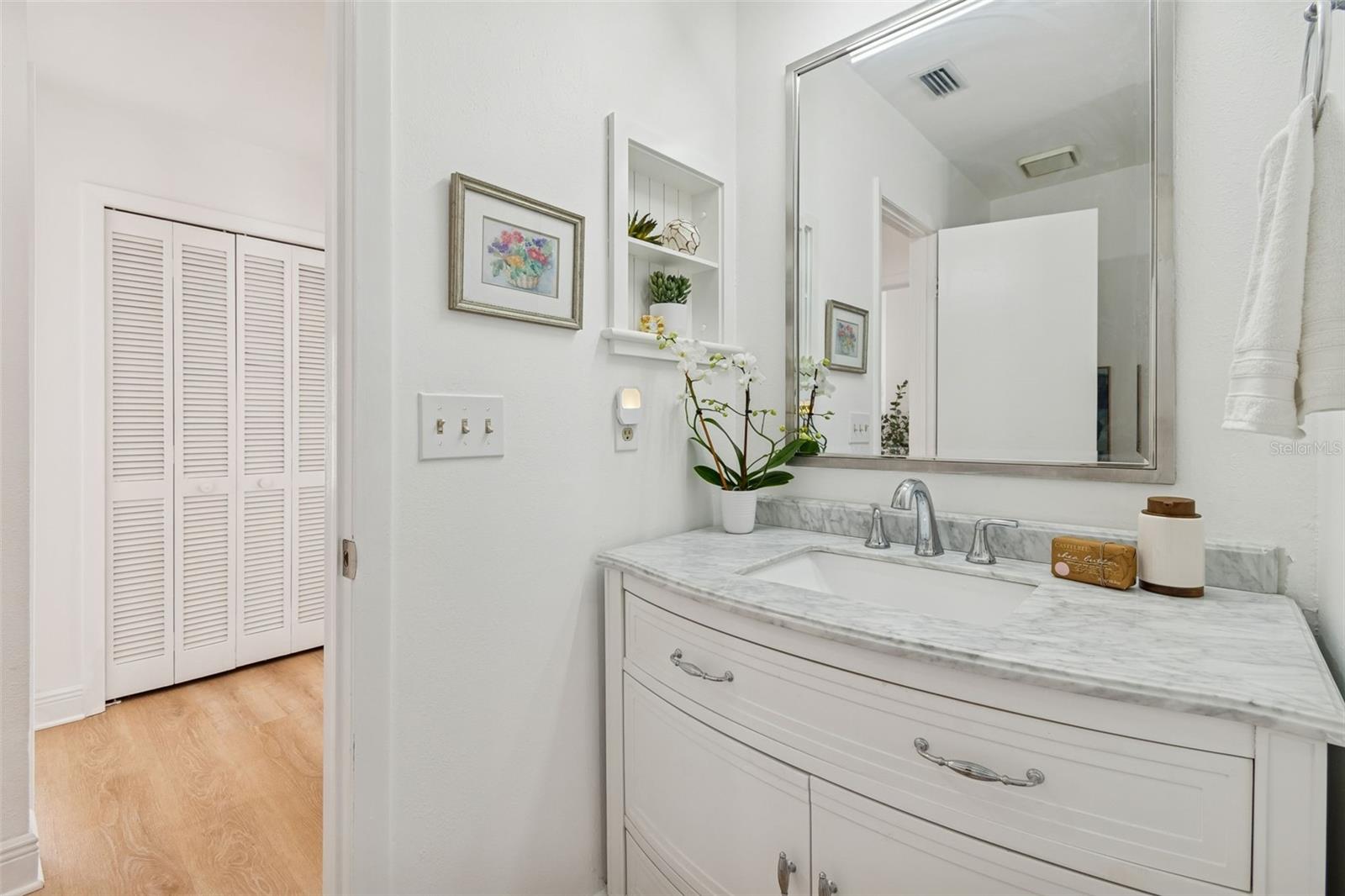 Image 30 of 57 For 15830 Glenarn Drive