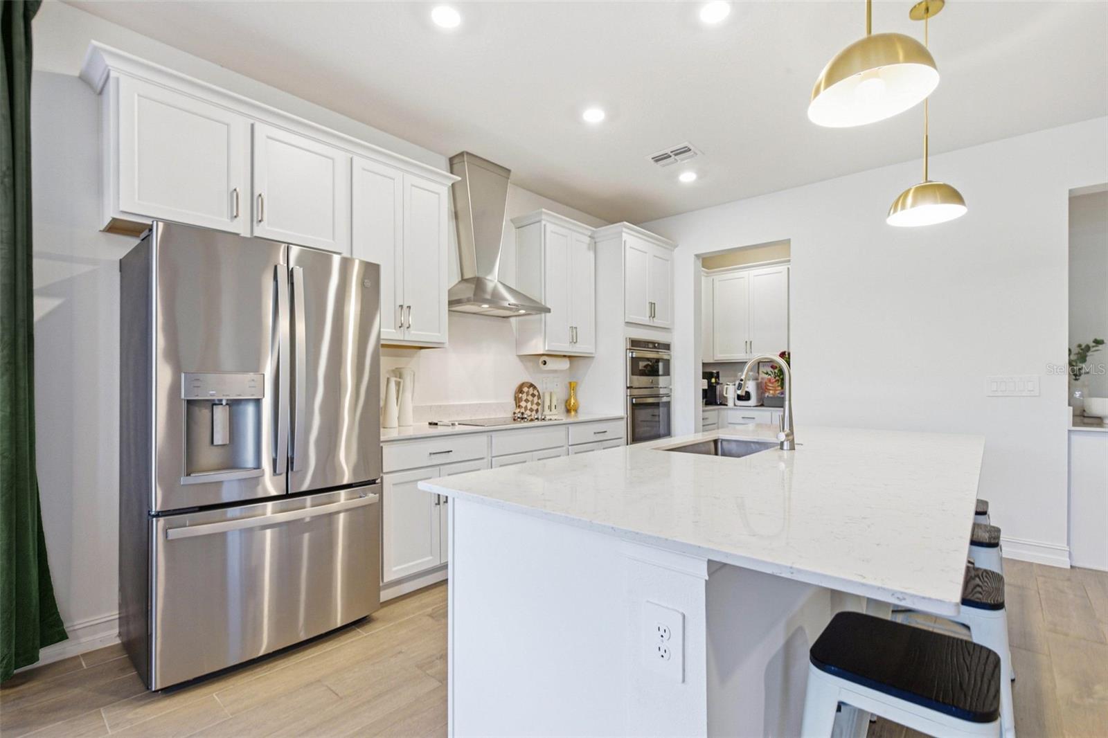 Listing photo id 8 for 18351 Serene Lake Loop