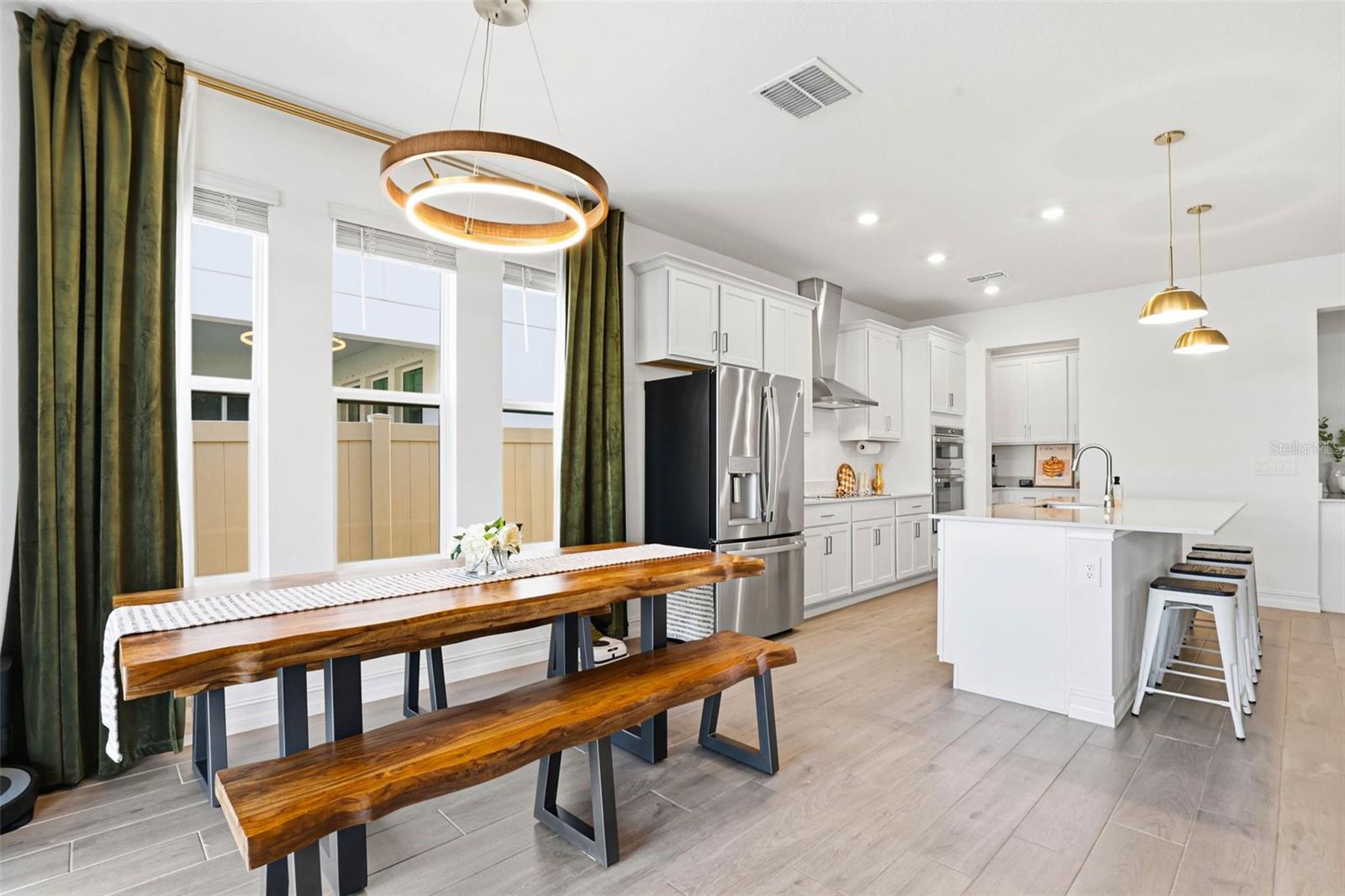 Listing photo id 14 for 18351 Serene Lake Loop