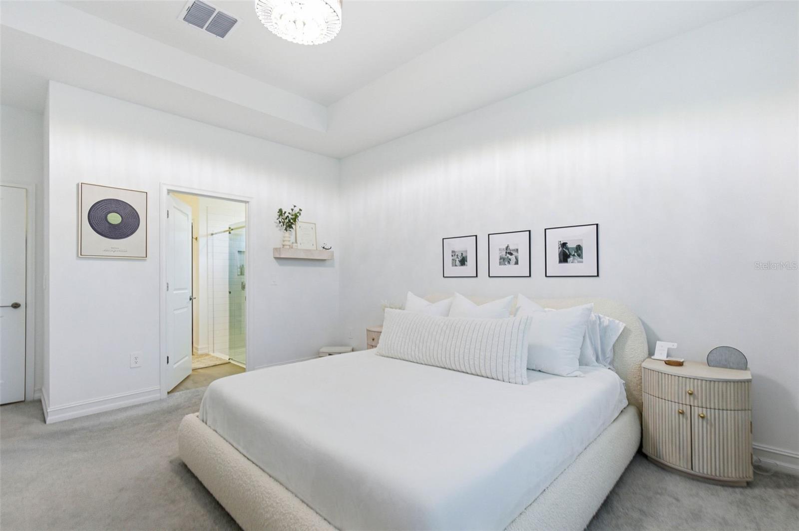 Listing photo id 27 for 18351 Serene Lake Loop