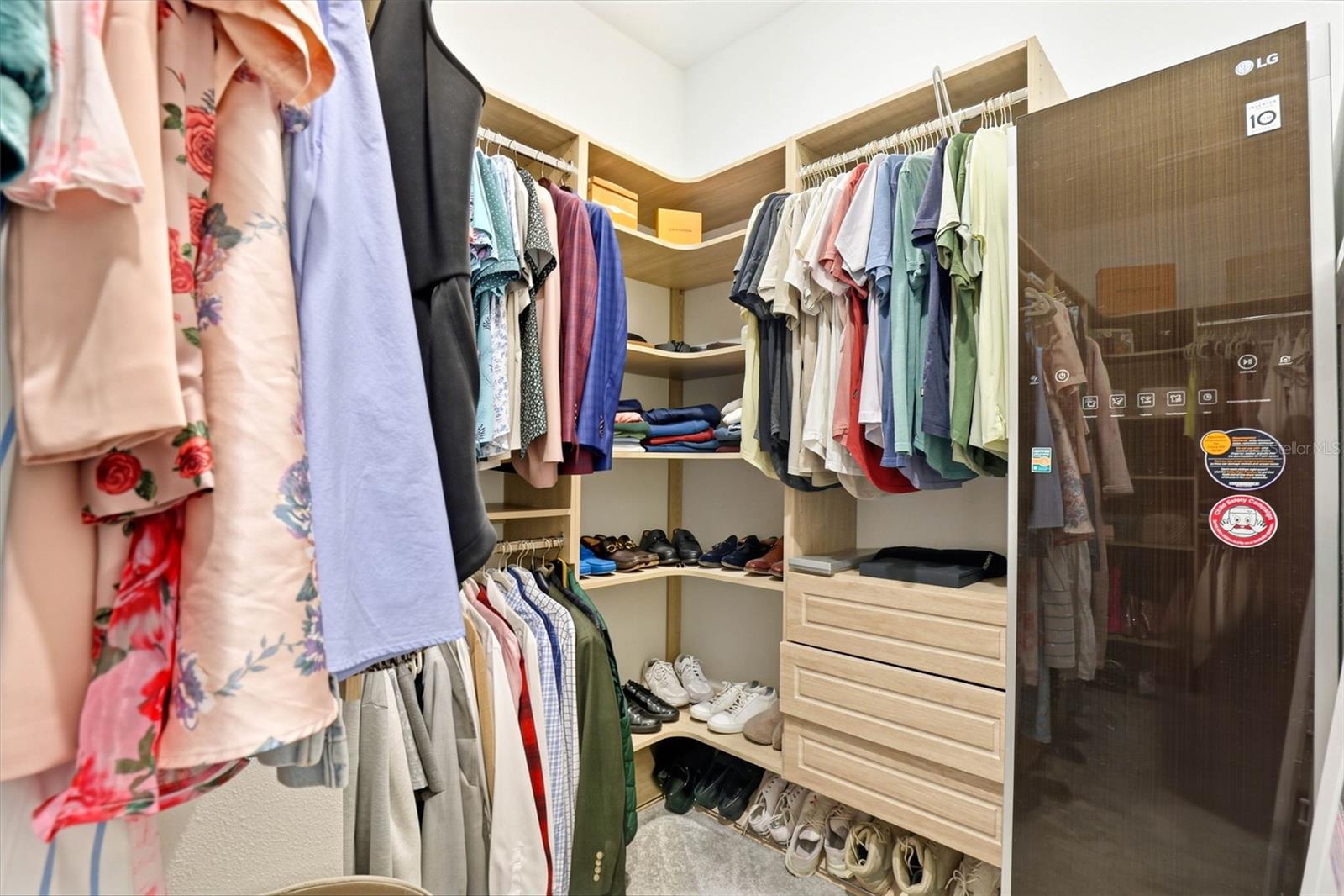 Listing photo id 33 for 18351 Serene Lake Loop