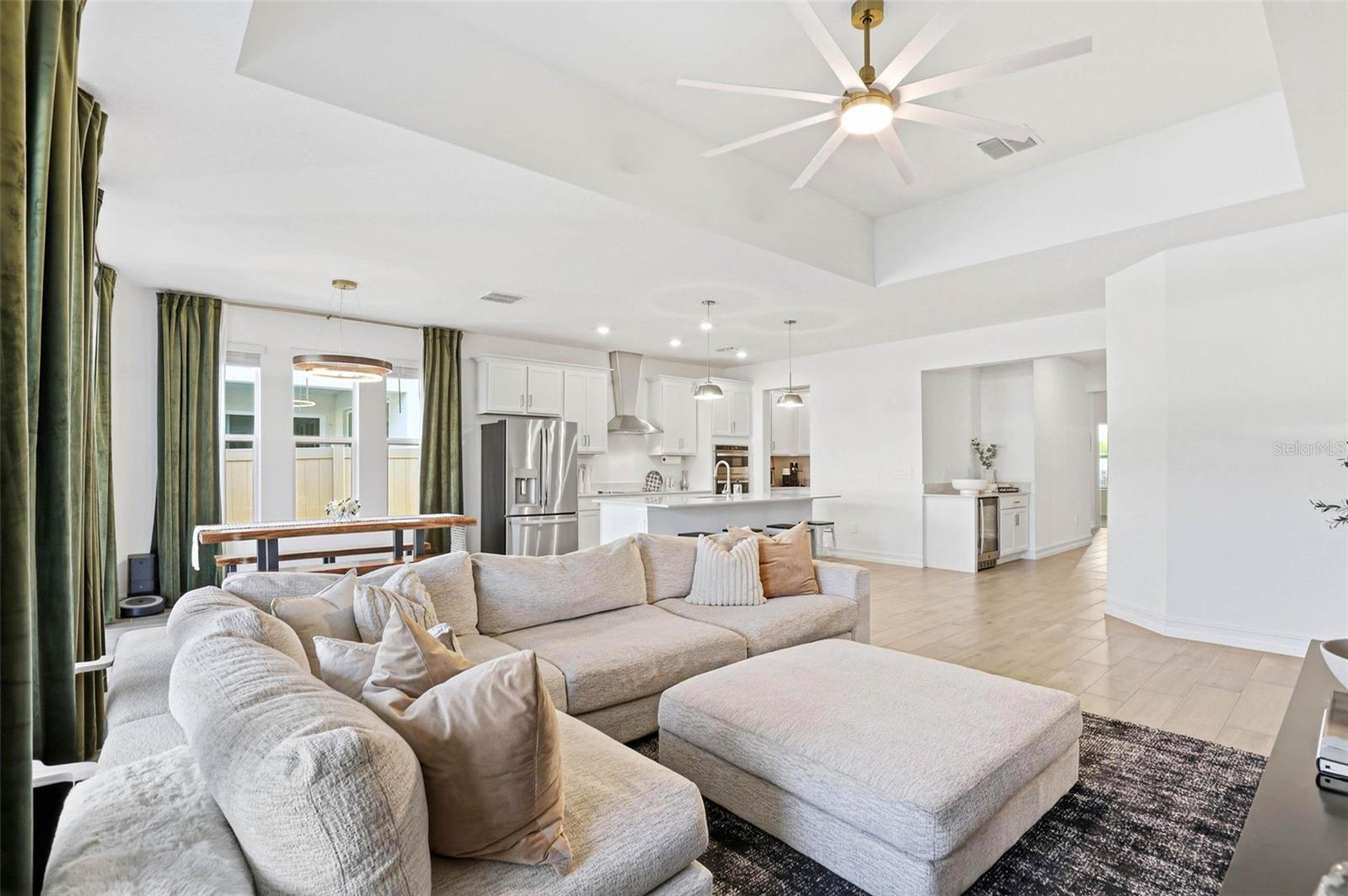 Listing photo id 34 for 18351 Serene Lake Loop