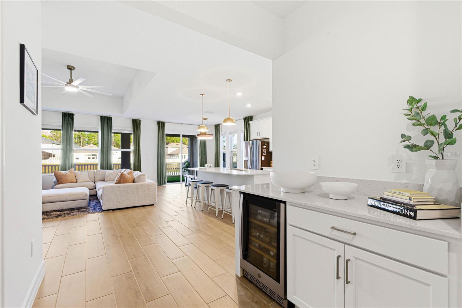 Listing photo id 2 for 18351 Serene Lake Loop