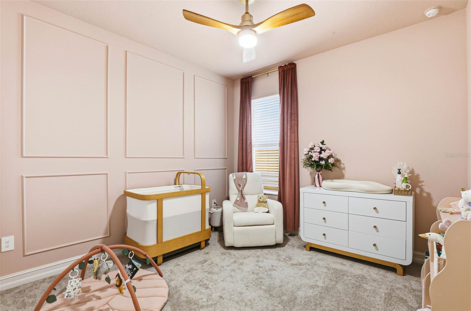 Listing photo id 42 for 18351 Serene Lake Loop