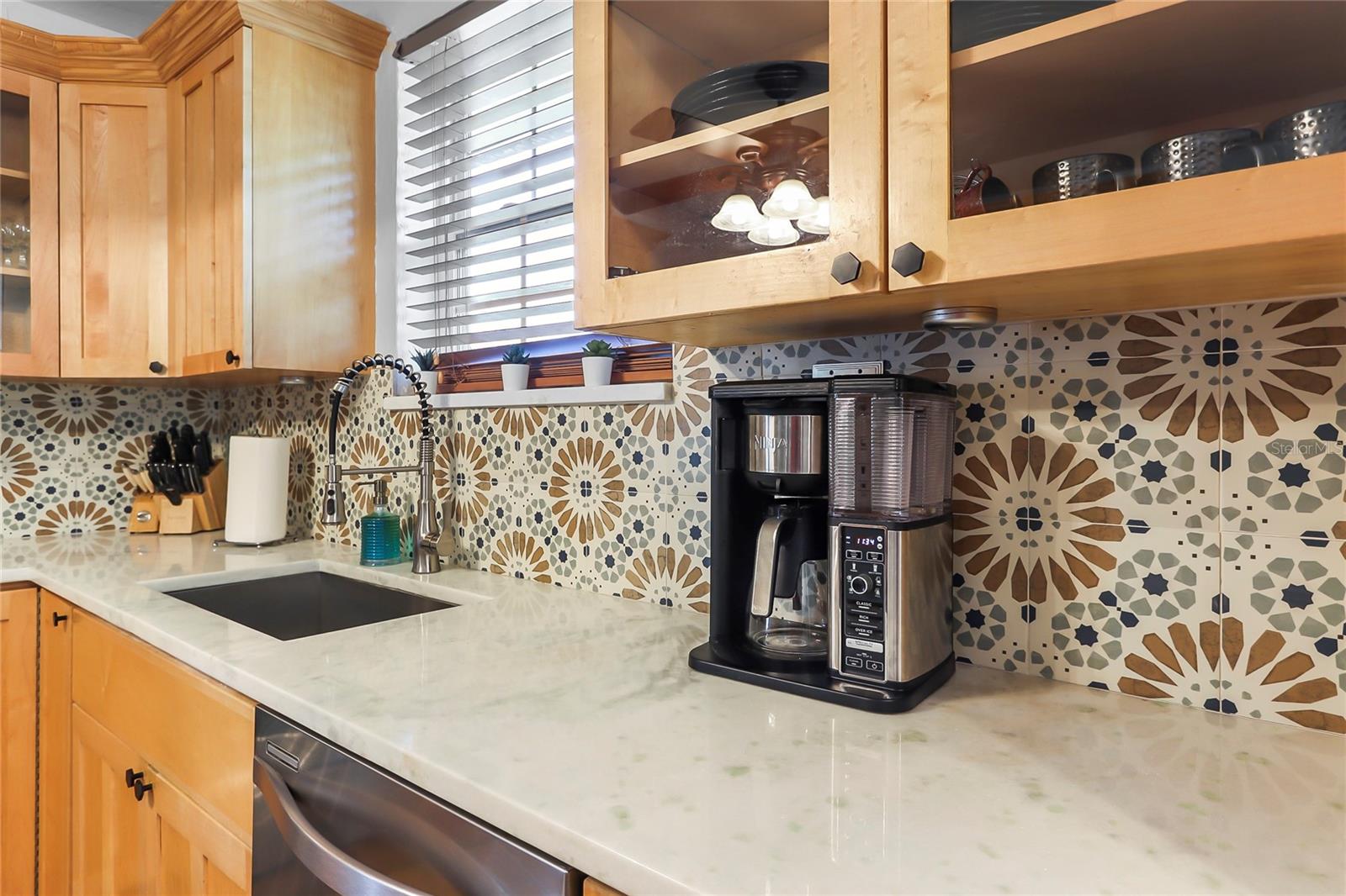 Image 11 of 46 For 1108 Chelsea Street