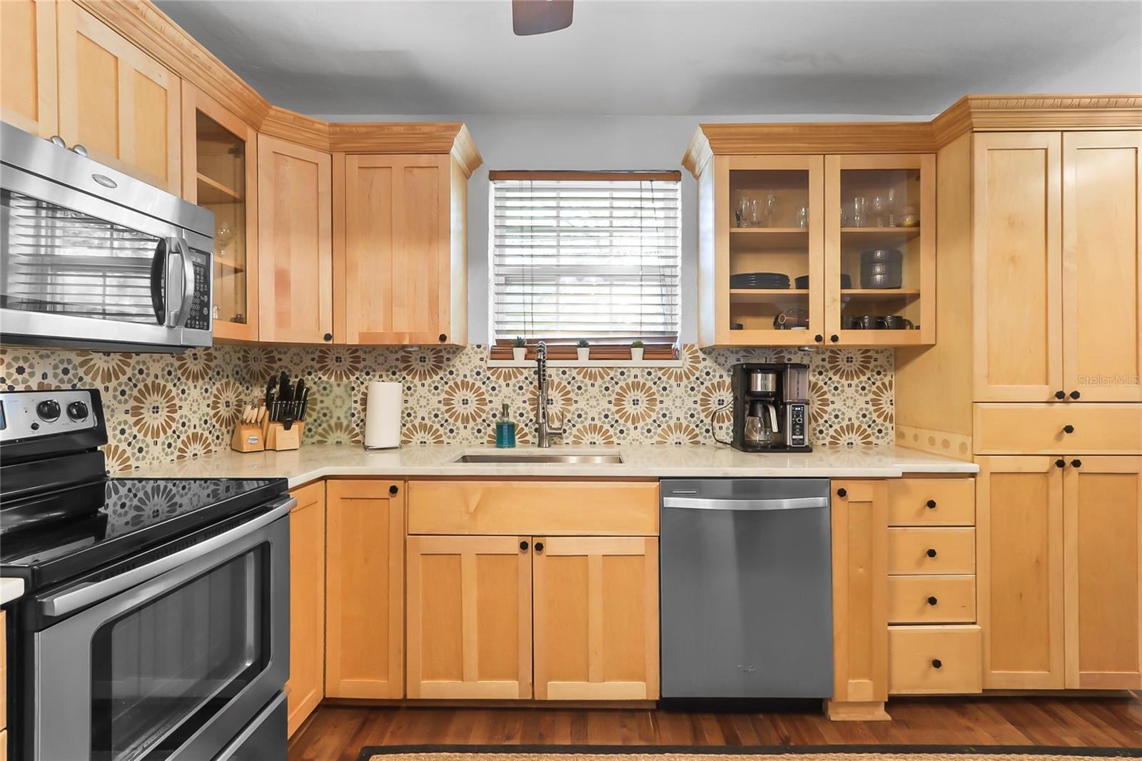 Image 12 of 46 For 1108 Chelsea Street